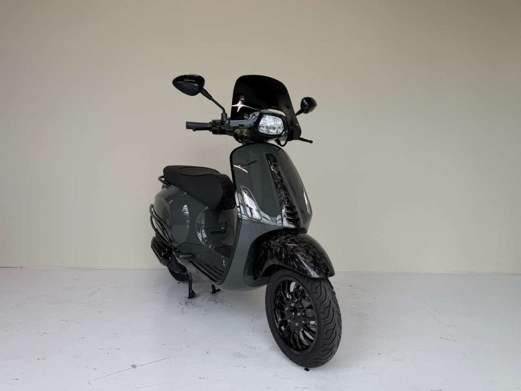 Vespa Sprint Brom 45 km/h, BWJ 2018, Ferrari Grey, Niet ingevuld, Gebruikt, Niet ingevuld, Ophalen of Verzenden