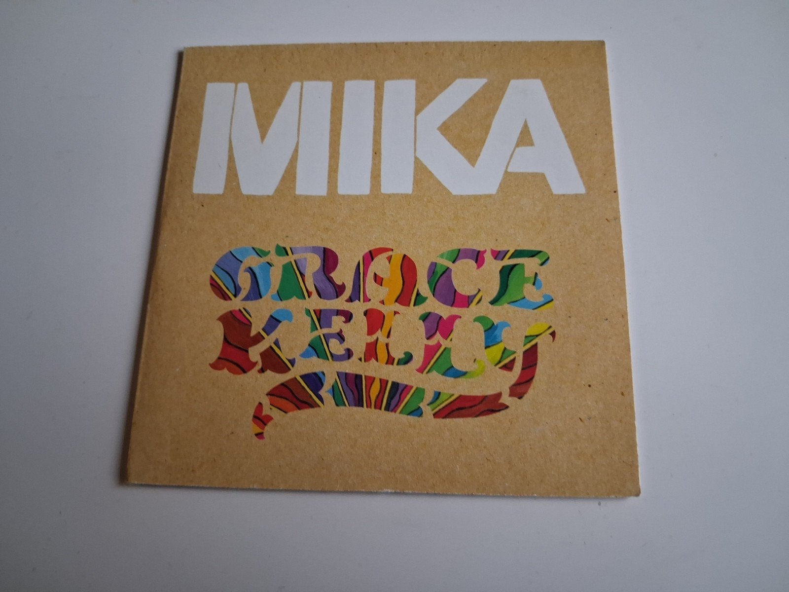 Mika-Grace Kelly, Cd's en Dvd's, Verzenden, Pop