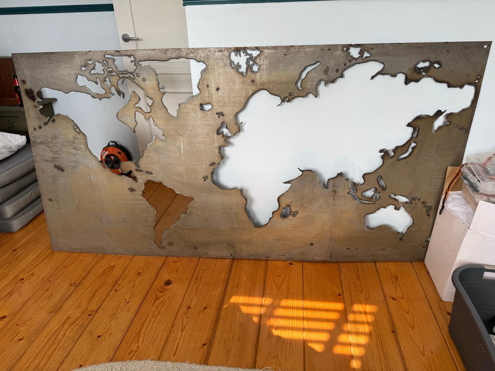 Metalen Wereldkaart Wanddecoratie - Industrieel Design, Ophalen, Metaal, Gebruikt, Industrieel