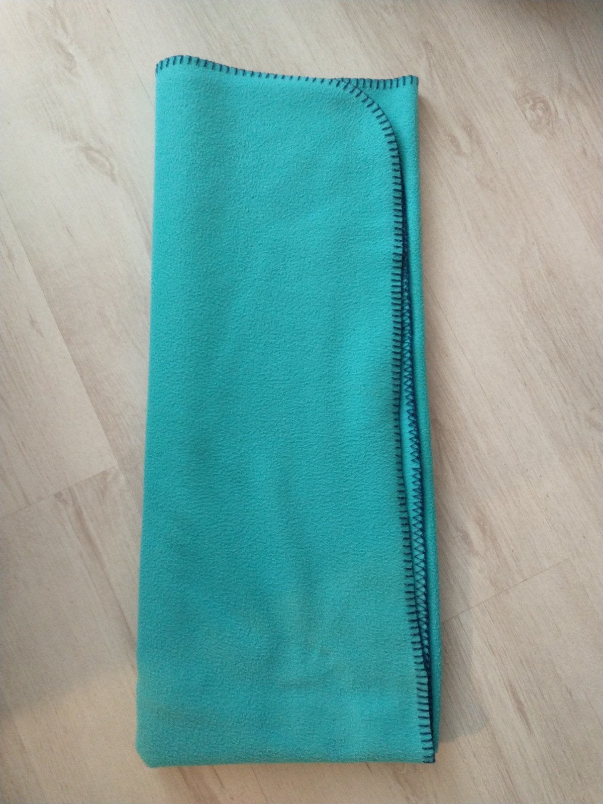 Turquoise fleece deken - Zacht en warm, Ophalen of Verzenden, Gebruikt, Overige kleuren, Rechthoekig