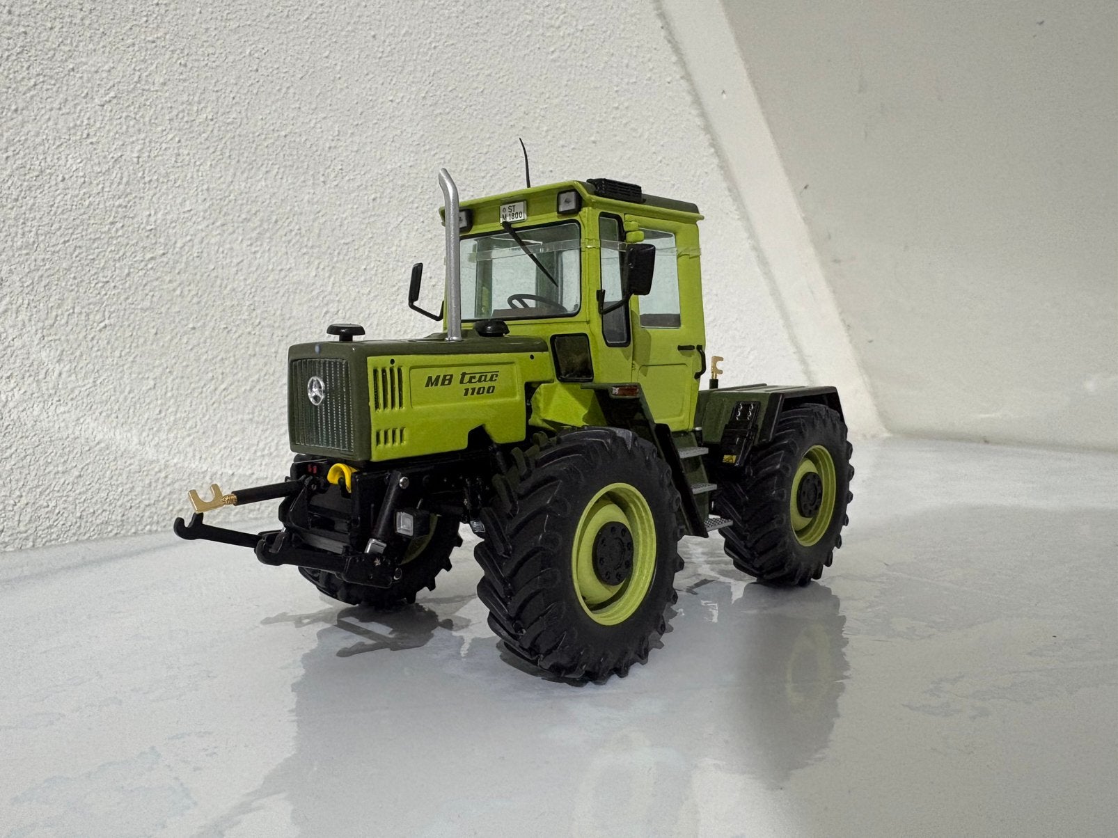 MB TRAC 1100 op brede banden Weise Toys, Ophalen of Verzenden, Zo goed als nieuw, Tractor of Landbouw, Overige merken