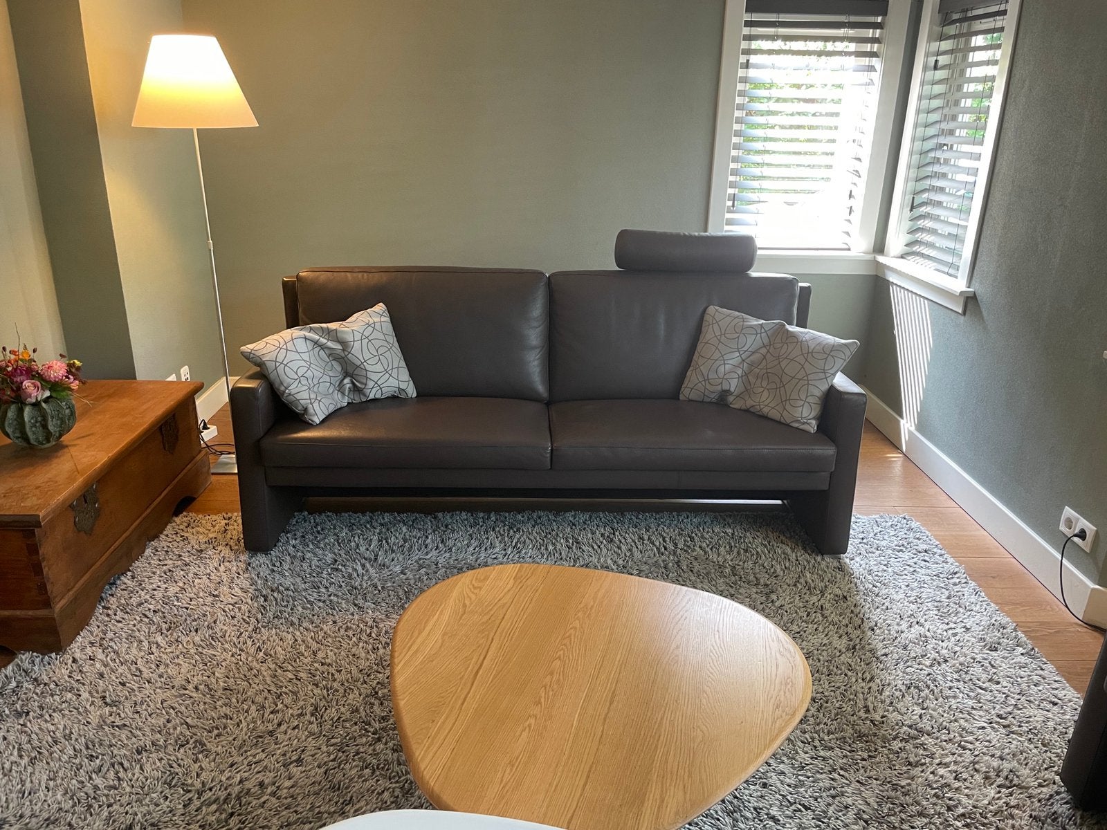 Leolux Bankstel (2 en 2,5-zits) met fauteuil en voetenbank, Ophalen, Zo goed als nieuw, Rechte bank, Vierpersoons of meer