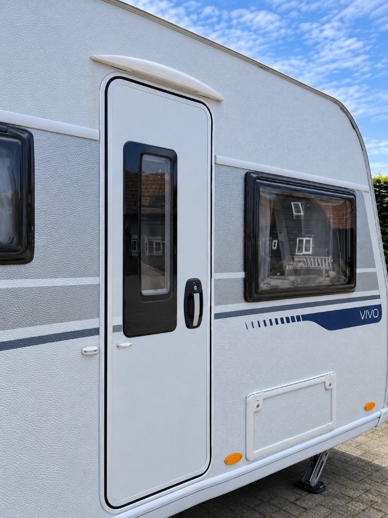 LMC Münsterland Vivo Caravan - Perfect voor uw vakantie!, Ringverwarming, Stapelbed, Rondzit, 7 tot 8 meter