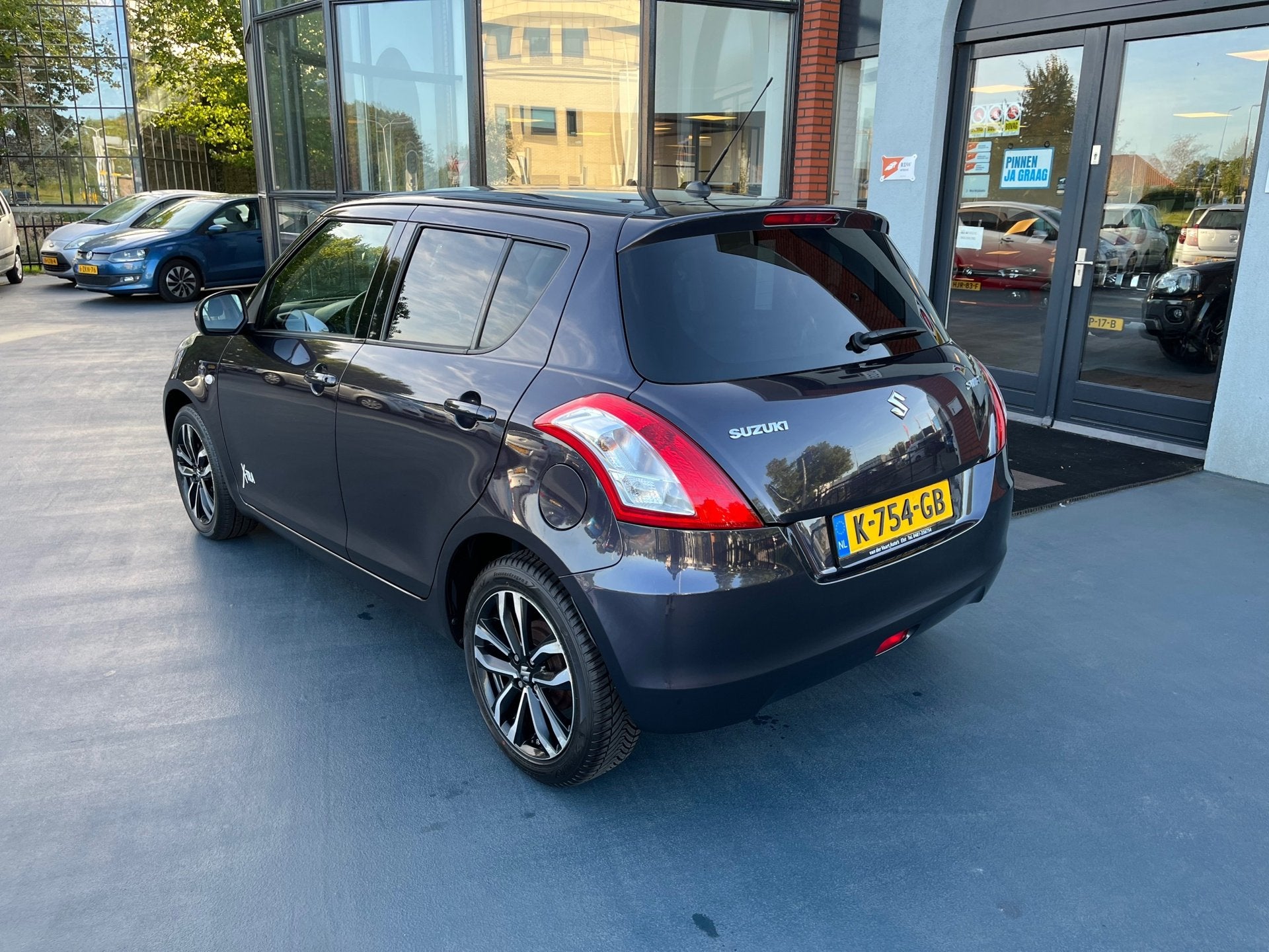 Suzuki Swift 1.2 Comfort XTRA STOELVERWARMING LMV AIRCO, Auto's, Suzuki, Voorwielaandrijving, Gebruikt, 400 kg, Swift