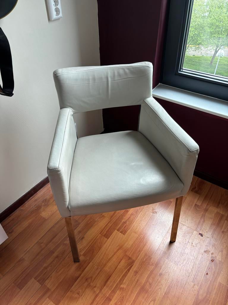 Foucault designer stoelen - gebruikt, goede staat, Ophalen, Gebruikt, Twee, Wit