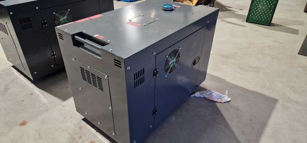 Silent diesel aggregaat, Ophalen, Nieuw, 5 tot 10 kVA, Elektrisch startend