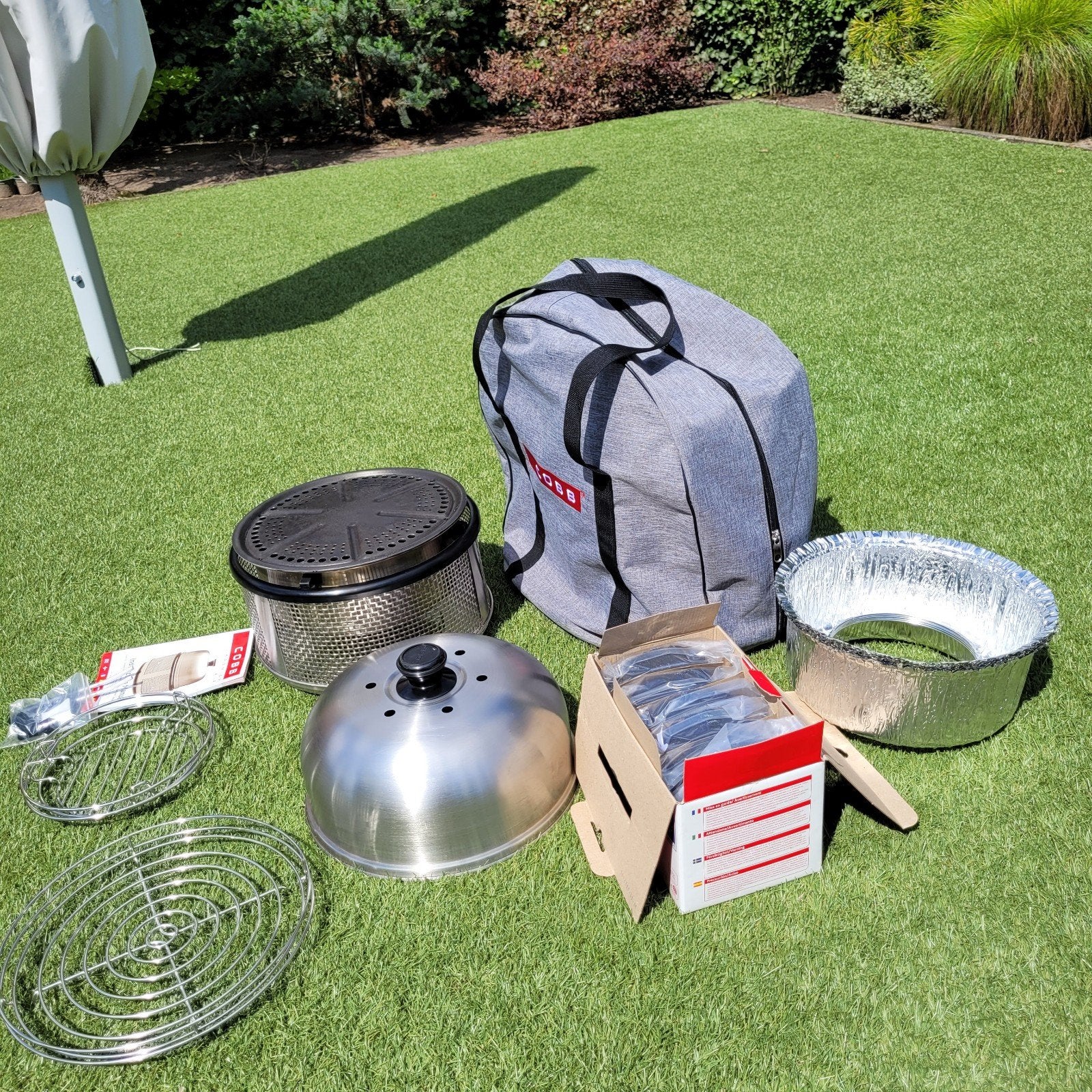 Cobb BBQ, Tuin en Terras, Houtskoolbarbecues, Ophalen of Verzenden, Zo goed als nieuw