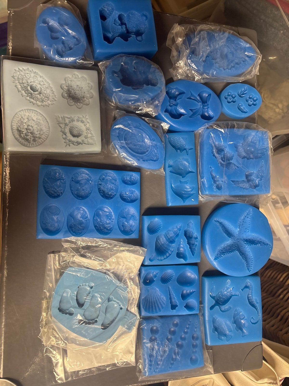 Diverse siliconen mallen voor knutselen en decoratie, Gebruikt, Dieren, Ophalen of Verzenden, Kunststof