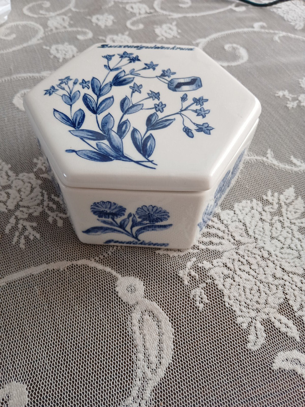 Delftsblauw dekseldoosje Regina, Ophalen of Verzenden