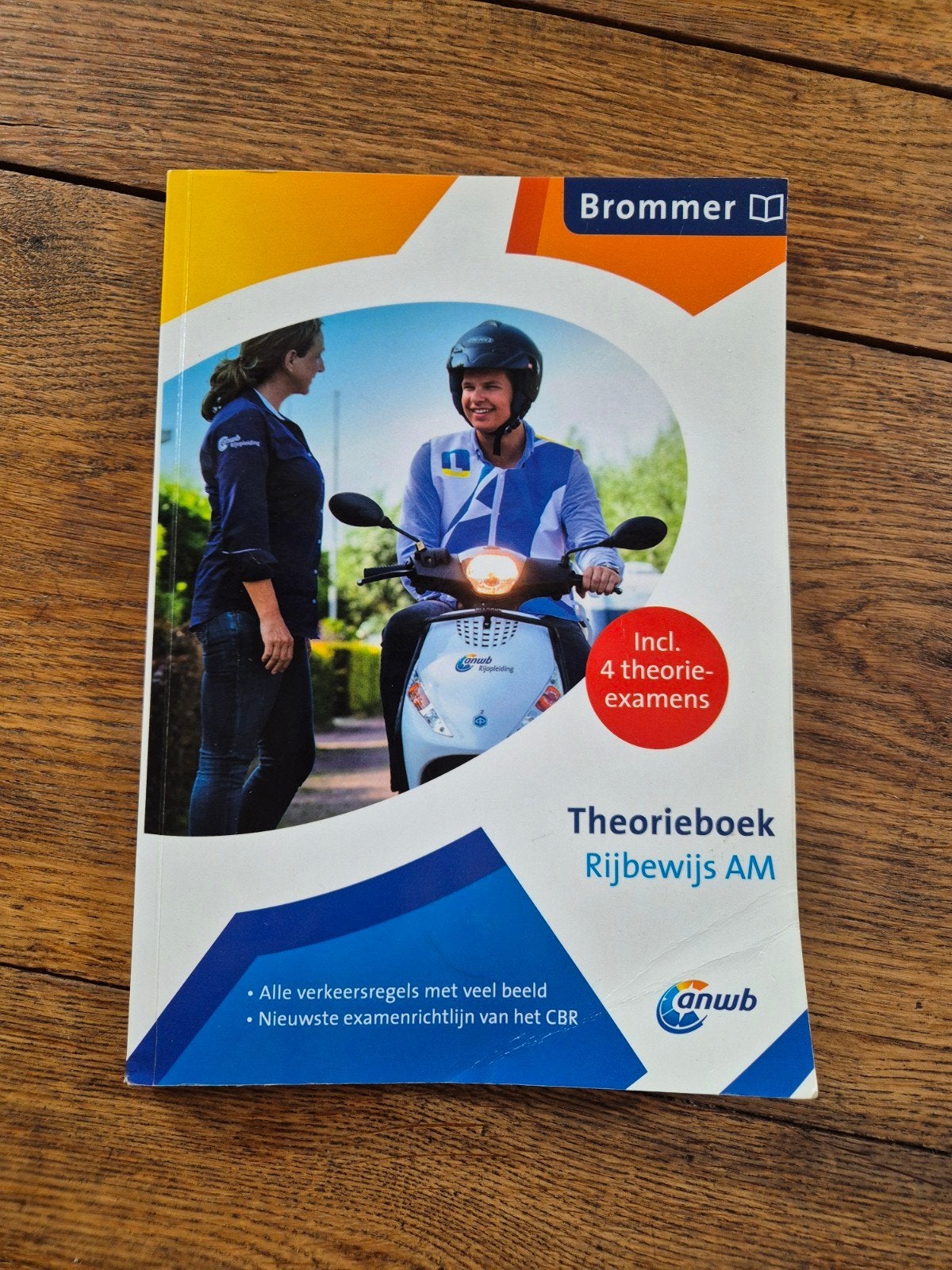 Brommer Theorieboek Rijbewijs AM - ANWB (3e druk), Boeken, Studieboeken en Cursussen, Ophalen of Verzenden, Zo goed als nieuw