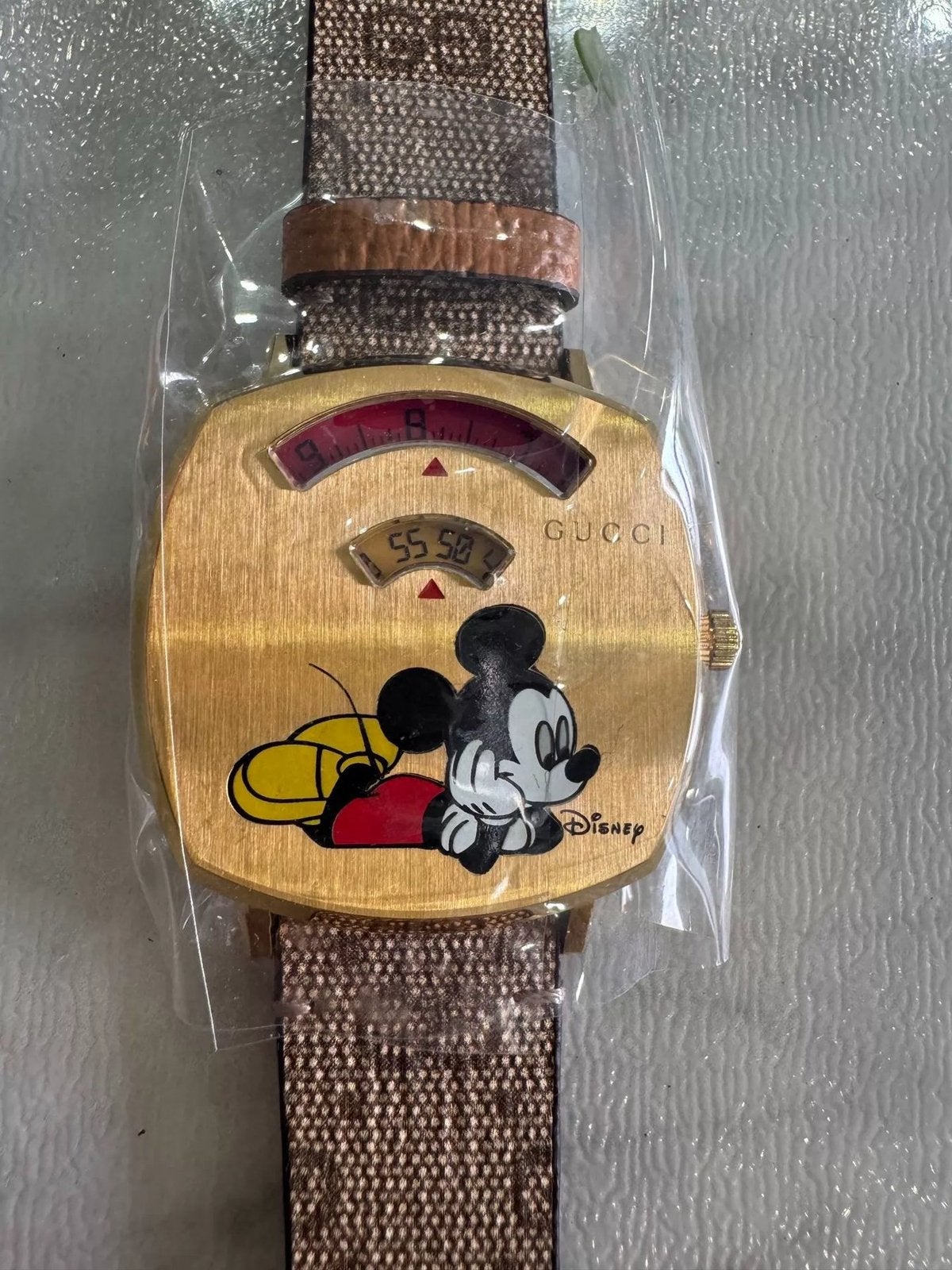Gucci x Disney samenwerkingshorloge, Overige merken, Overige materialen, Leer, Polshorloge