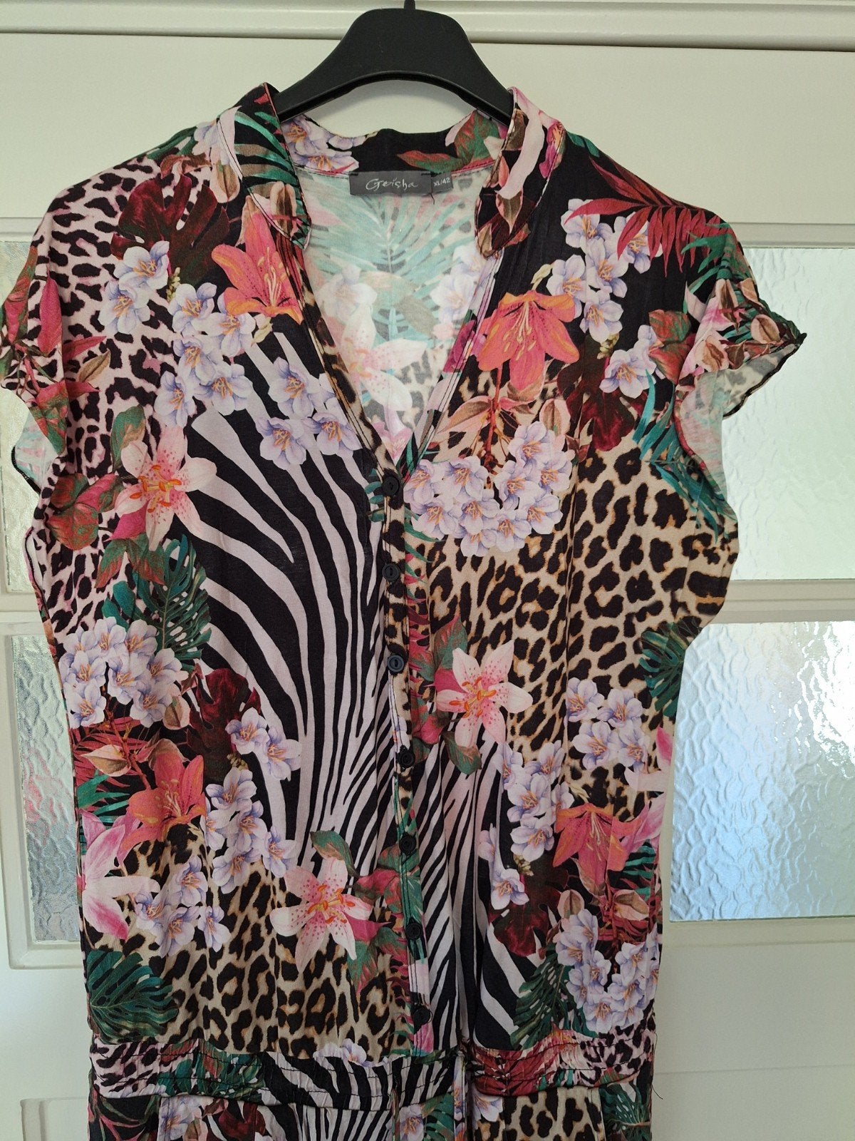 Geisha jumpsuit bloemen/panter en zebra print 42, Kleding | Dames, Ophalen of Verzenden, Gedragen, Maat 42/44 (L), Zwart