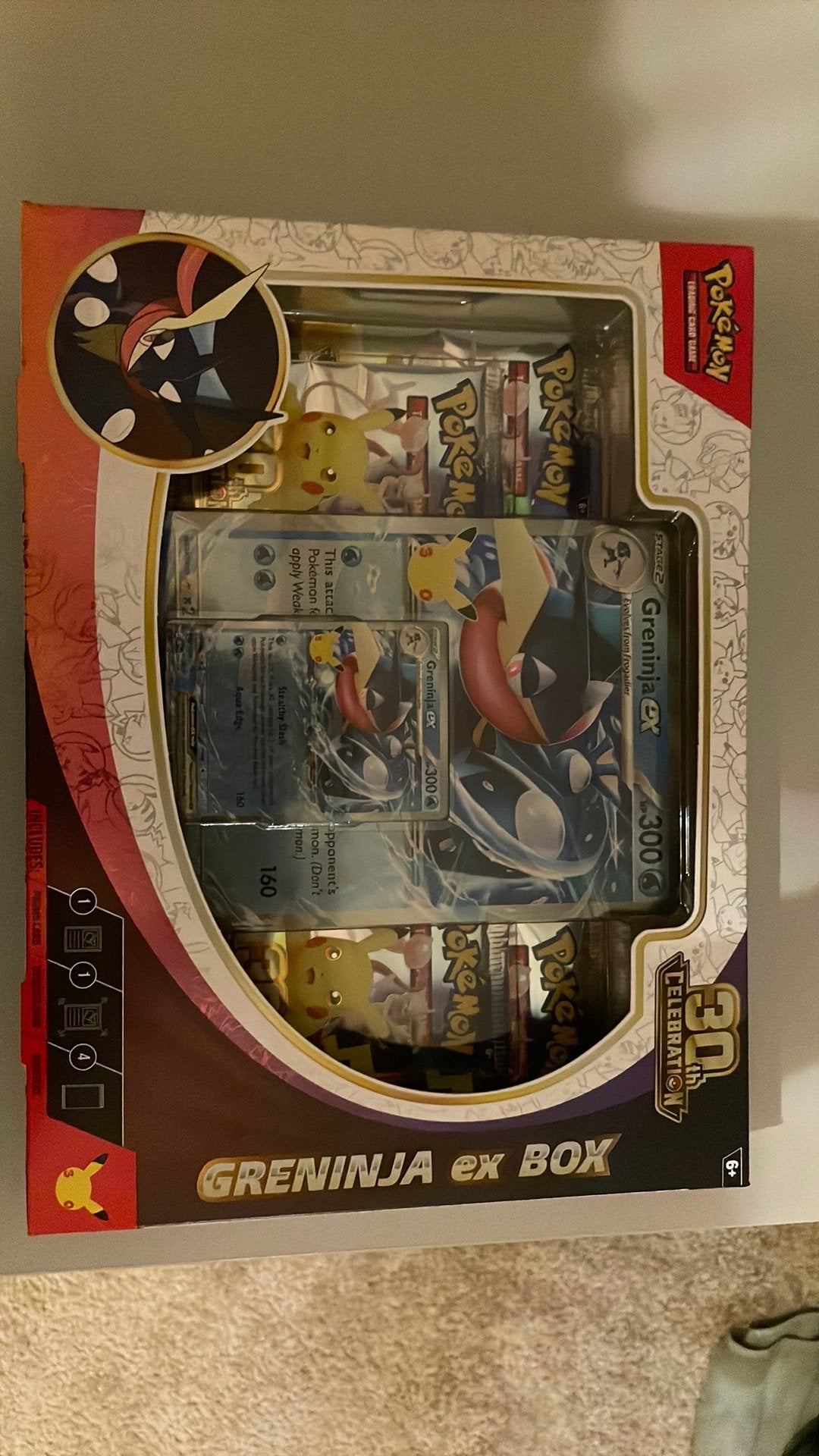 Pokemom 30th greninja ex box, Verzamelen, Ophalen of Verzenden, Zo goed als nieuw