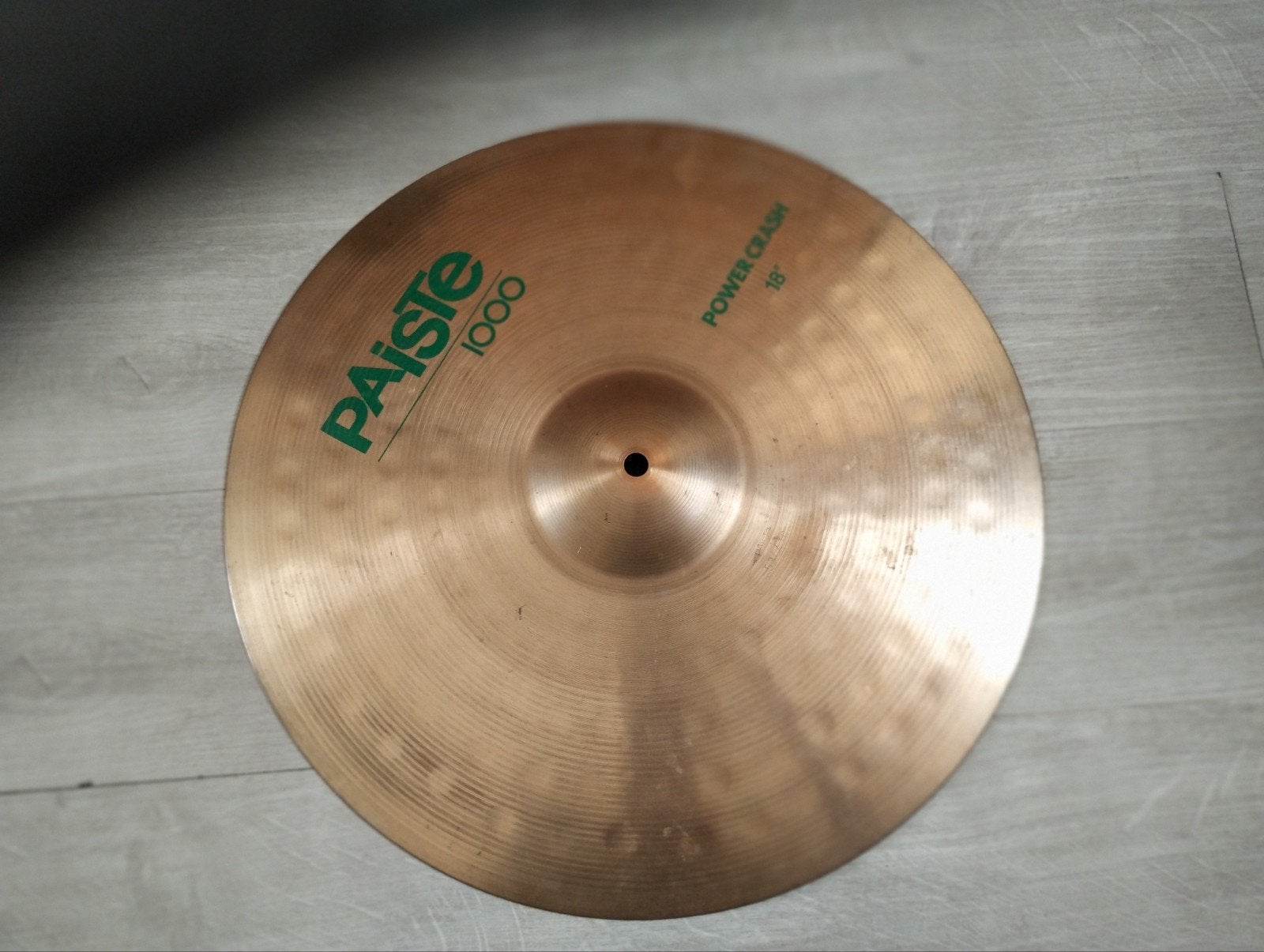 paiste 1000 power crash 18 inch izgs, Muziek en Instrumenten, Ophalen of Verzenden, Zo goed als nieuw, Drums of Percussie