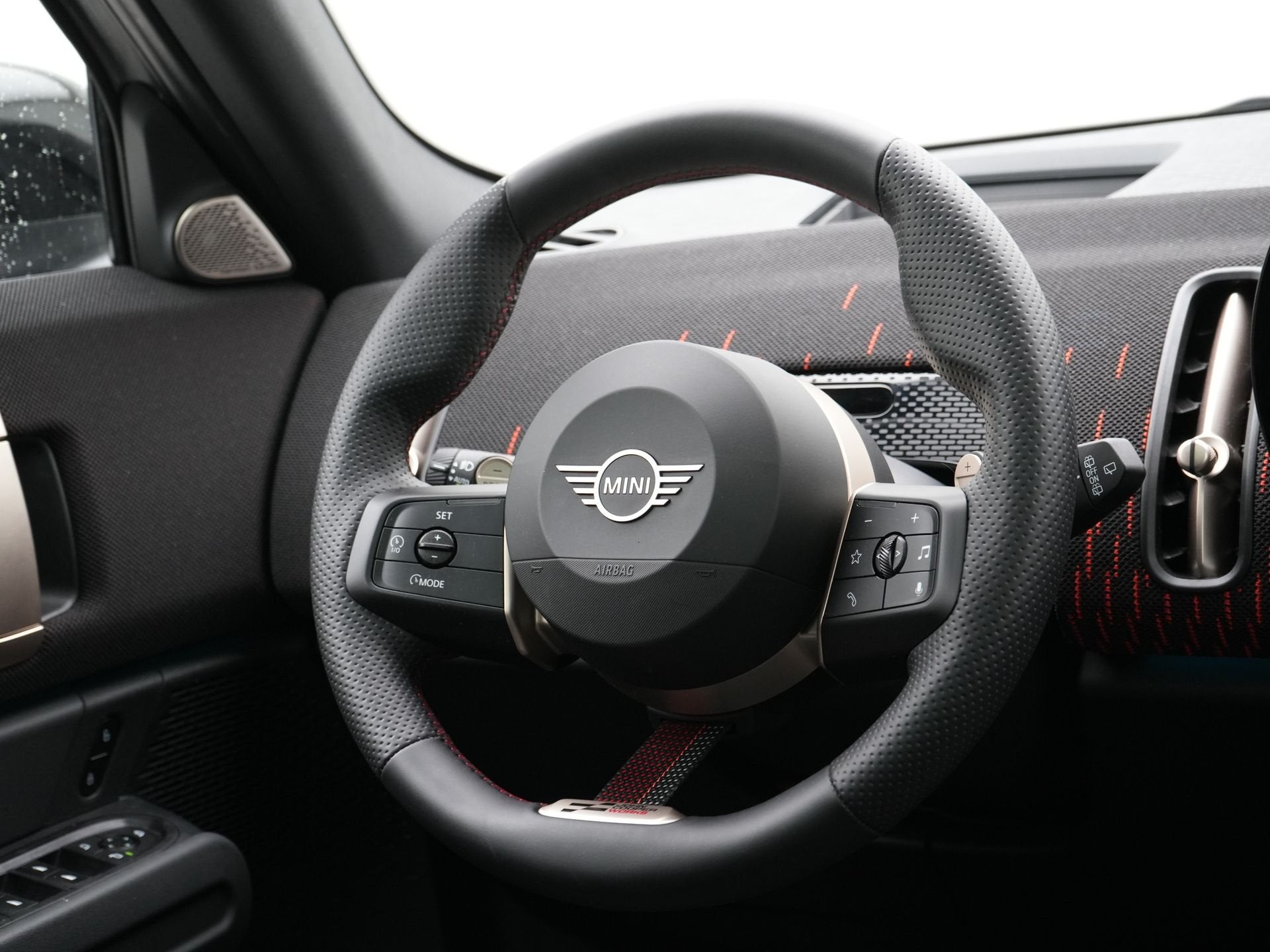 MINI Countryman C John Cooper Works Pakket XL (bj 2025), Auto's, Dealer onderhouden, Gebruikt, Met garantie (alle), Bedrijf
