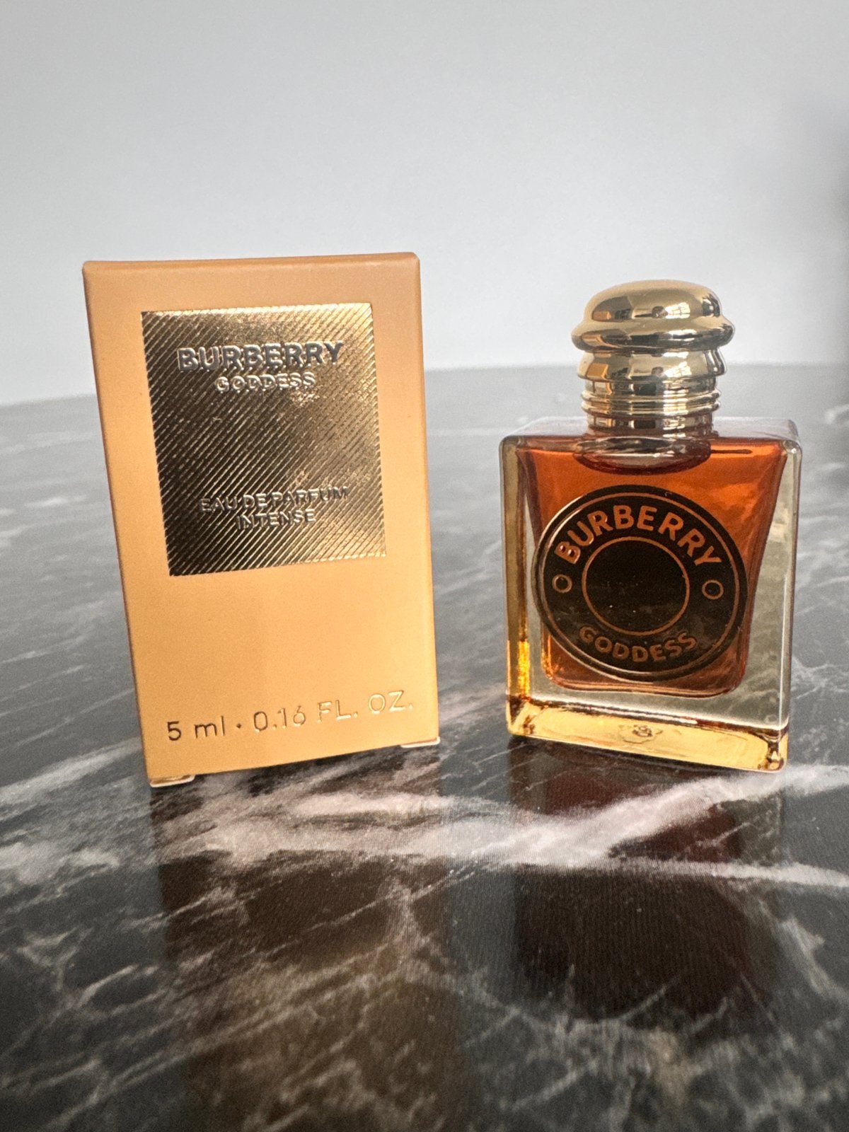 Burberry Goddess EDP Intense 5 ml miniatuur mini, Ophalen of Verzenden, Nieuw