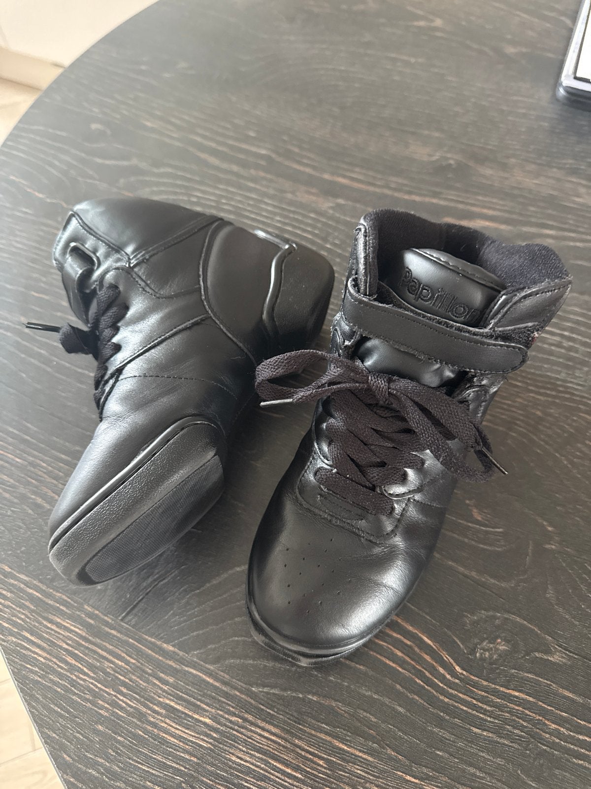 Dansschoenen zwart papillion, Ophalen of Verzenden, Zo goed als nieuw, Schoenen