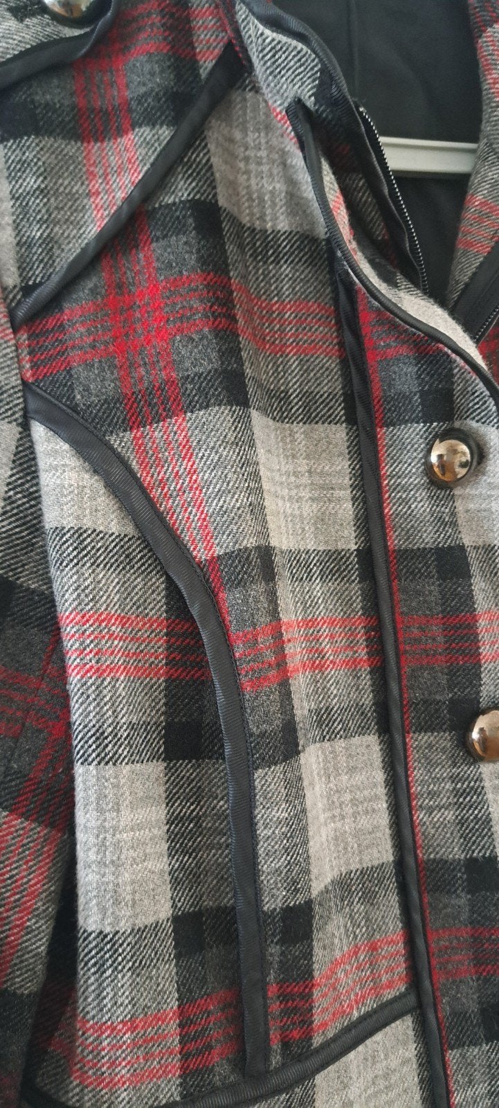 ruitjes blazer  mt 38 zgan, Maat 38/40 (M), Overige kleuren, Ophalen of Verzenden, Zo goed als nieuw