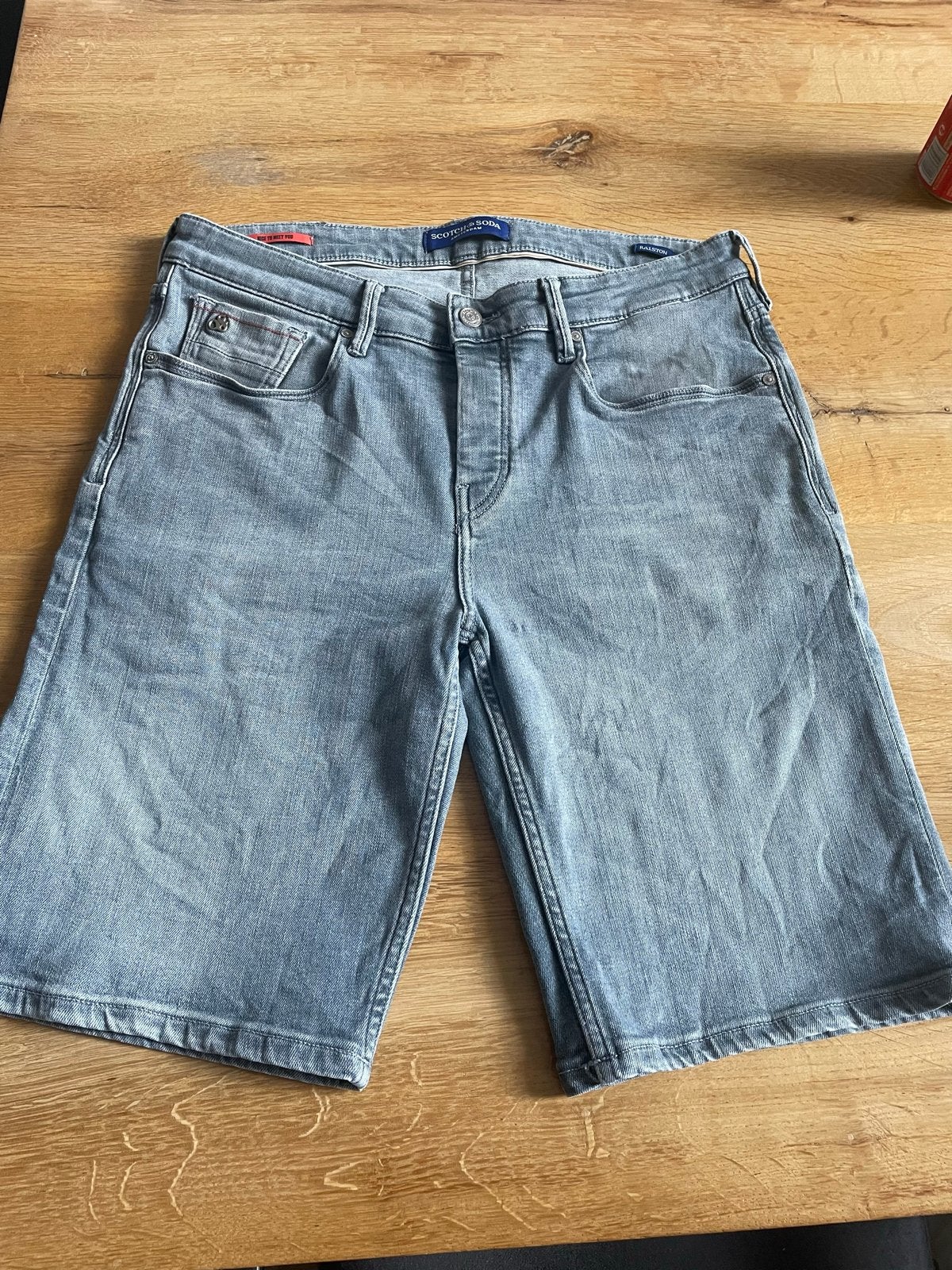 Scotch & Soda Heren Korte Jeans - Maat 33 - Lichtgrijs, Ophalen of Verzenden, Zo goed als nieuw, Grijs, W33 - W34 (confectie 48/50)