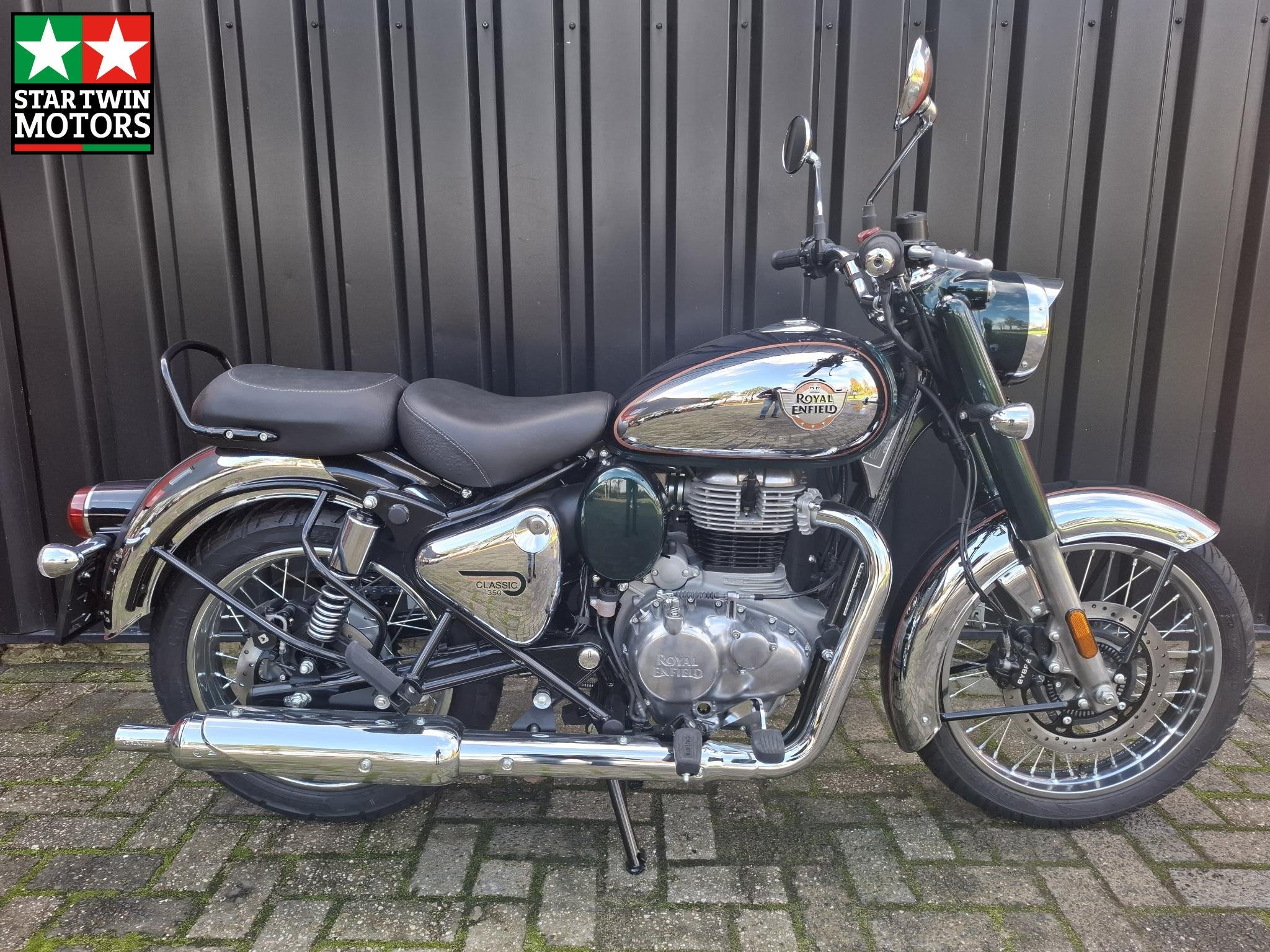 Royal Enfield Classic 350 Chrome, Bedrijf, Toermotor, Info@motomondo.com, Lorentzlaan 14
3401 MX  IJsselstein, NL