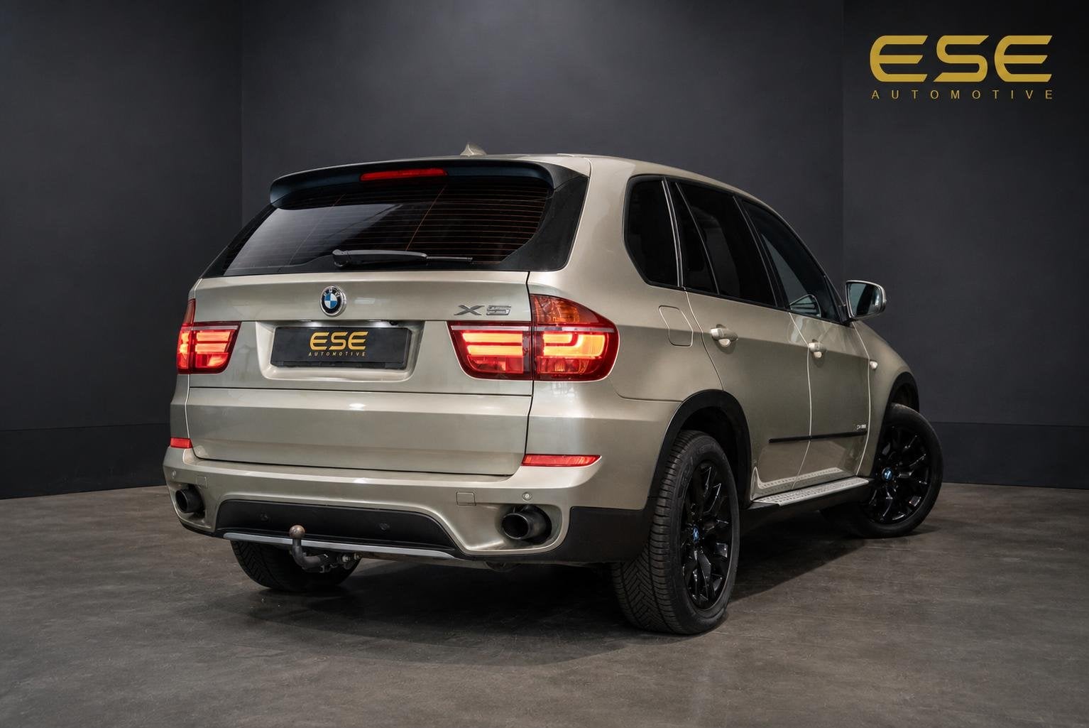 BMW X5 xDrive35i Executive | Schuif/kantel dak | Camera | Tr, Auto's, Automaat, Euro 5, Gebruikt, X5