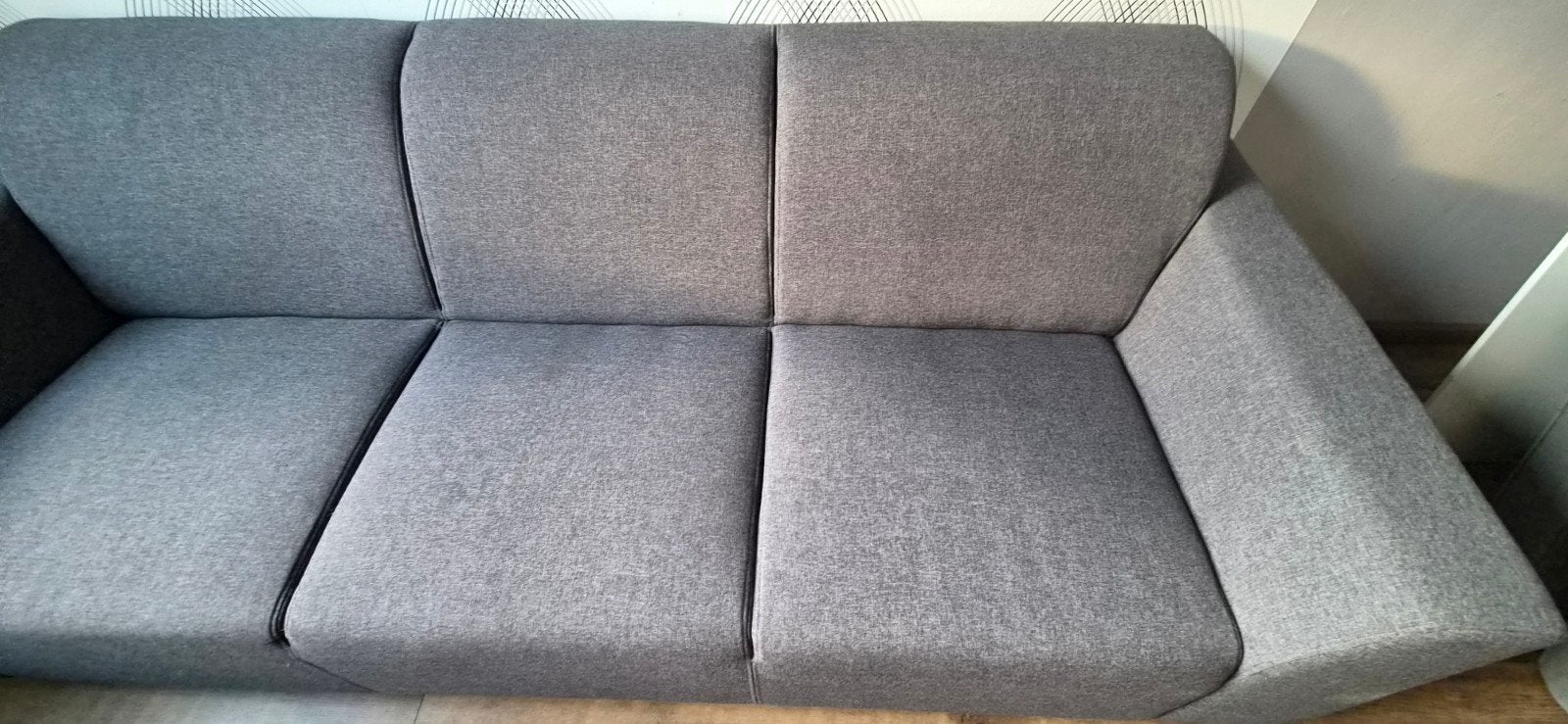 Nette 3-zitsbank met hocker, vanwege samenwonen beschikb, Huis en Inrichting, Ophalen, Driepersoons, 75 tot 100 cm, Zo goed als nieuw