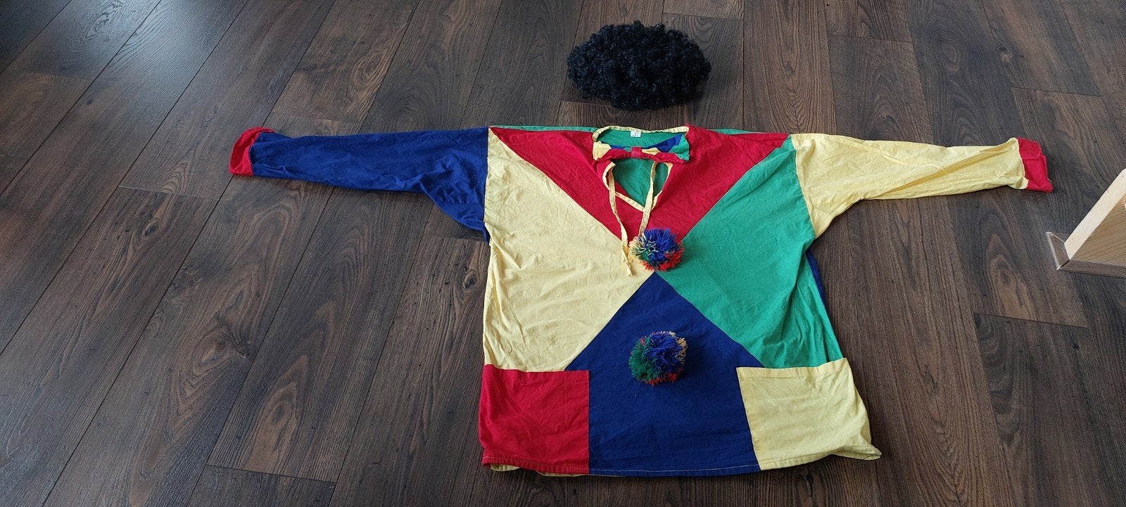 Clownskiel met strik en pruik maat M., Ophalen of Verzenden, Gedragen, Maat 38/40 (M), Carnaval