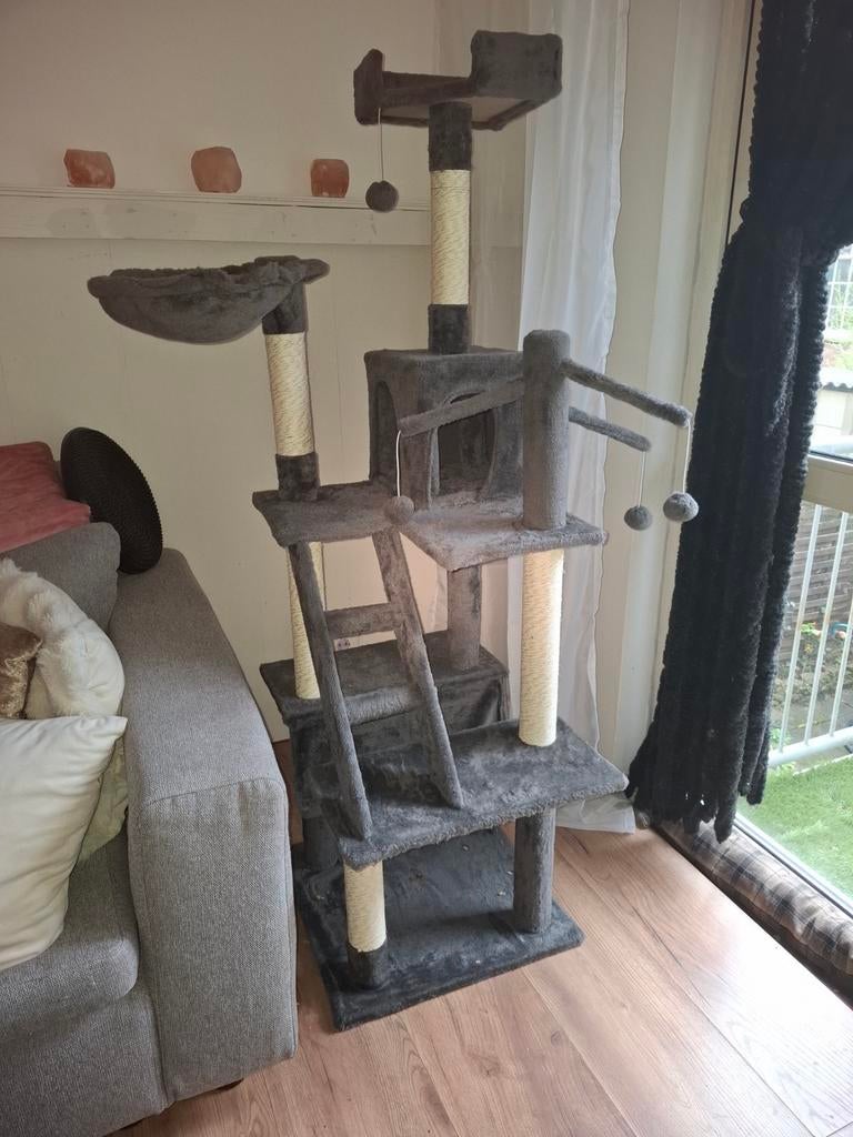 Katte krabpaal, Dieren en Toebehoren, Ophalen, Zo goed als nieuw, Krabpaal