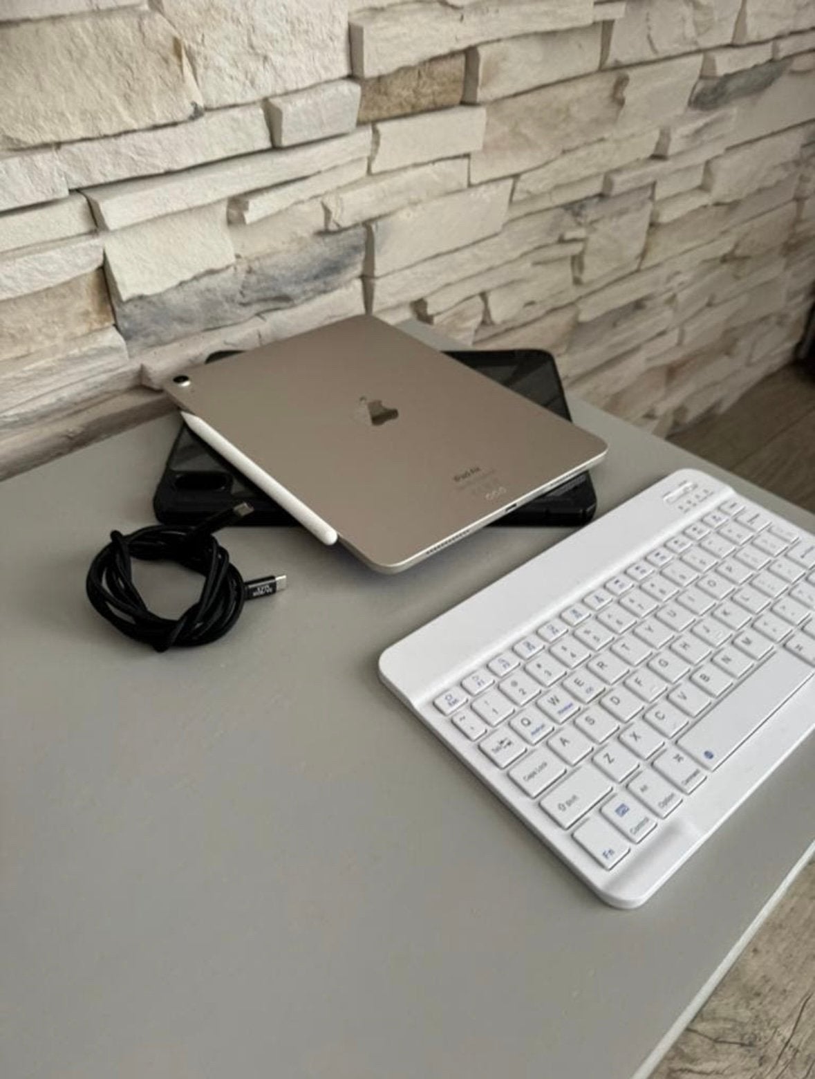 iPad Air 5 Met veel extras!, 10 inch, Apple iPad Air, Ophalen of Verzenden, Zo goed als nieuw