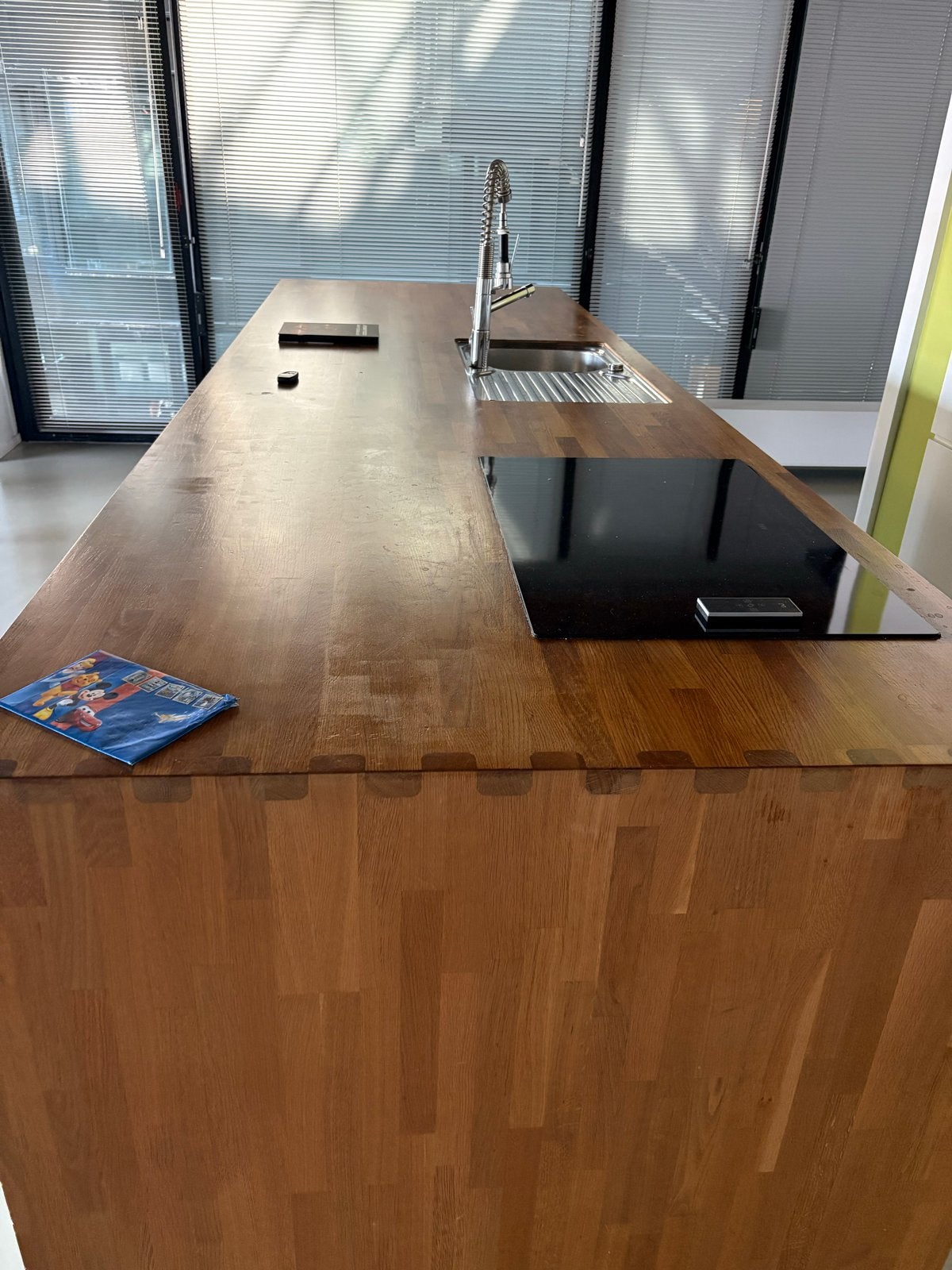 Complete keuken met Siemens apparatuur en horeca kraan, Huis en Inrichting, Keuken | Complete keukens, Ophalen, Gebruikt, Wit
