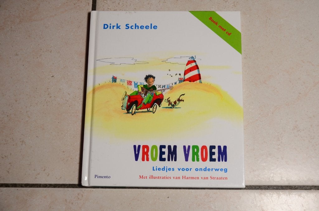 Vroem Vroem Liedjes voor onderweg / Dirk Scheele zonder CD, Ophalen of Verzenden, Zo goed als nieuw, Fictie algemeen, Voorleesboek