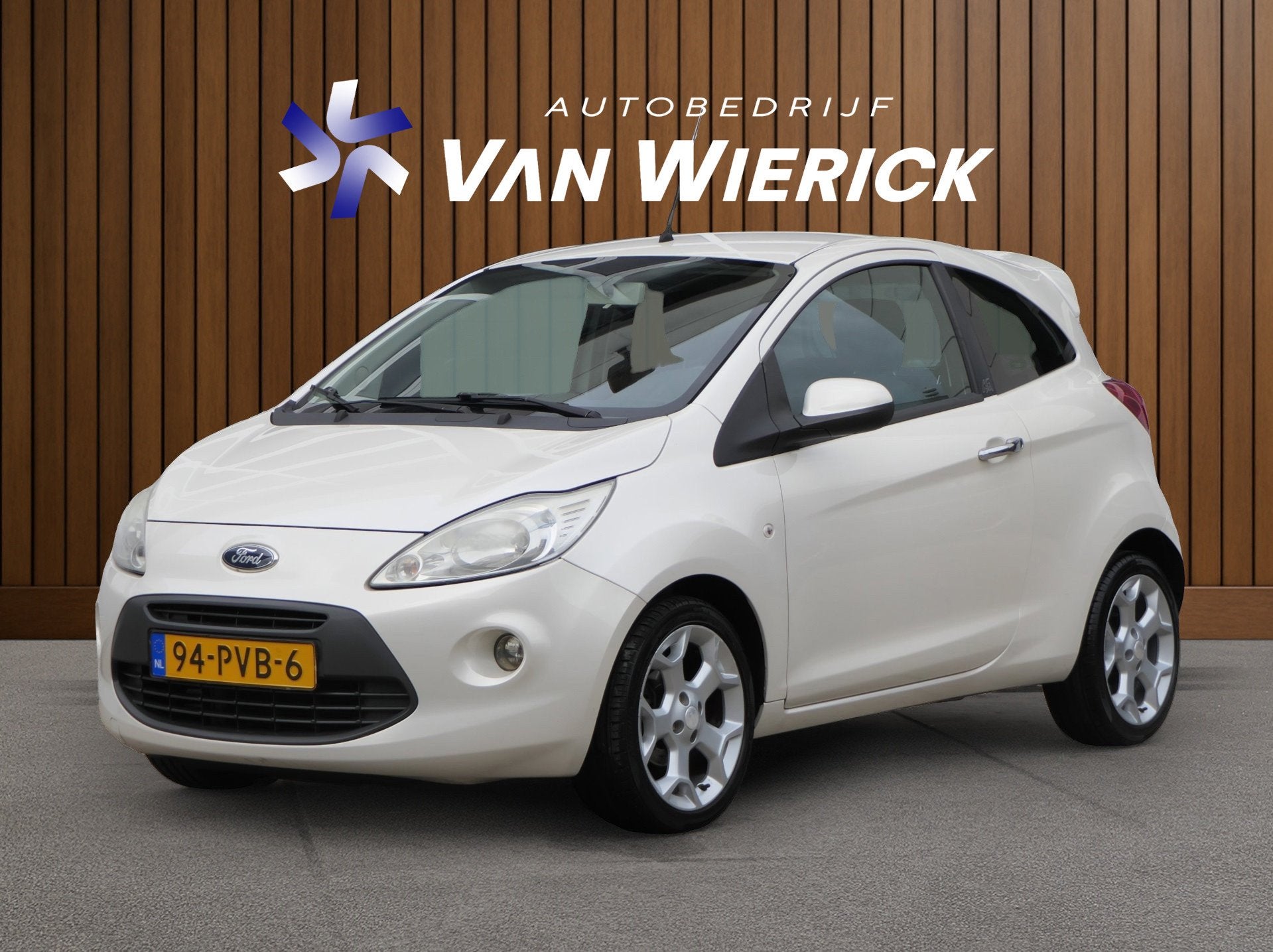 Ford Ka 1.2 Titanium X start/stop | Airco | 16-Inch Velgen |, Voorwielaandrijving, Euro 5, Stof, Gebruikt