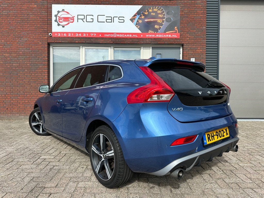 Volvo V40 2.0 T4 Business Sport / Navi / PDC / Leder / Stoel, Voorwielaandrijving, Gebruikt, Blauw, Automatische klimaatregeling