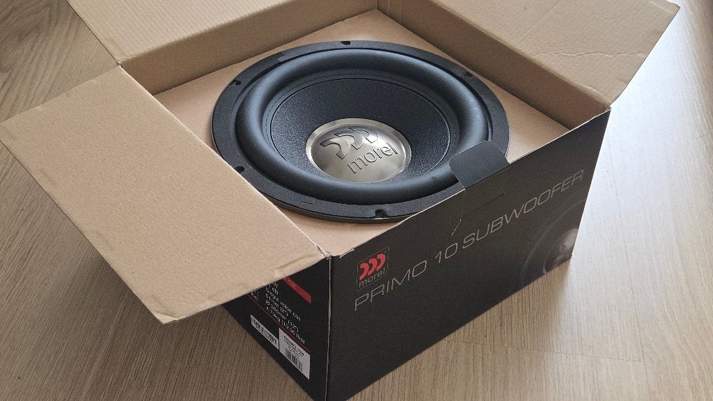 Morel Primo 104 - 10" subwoofer 300W RMS, Auto diversen, Autospeakers, Ophalen of Verzenden, Zo goed als nieuw