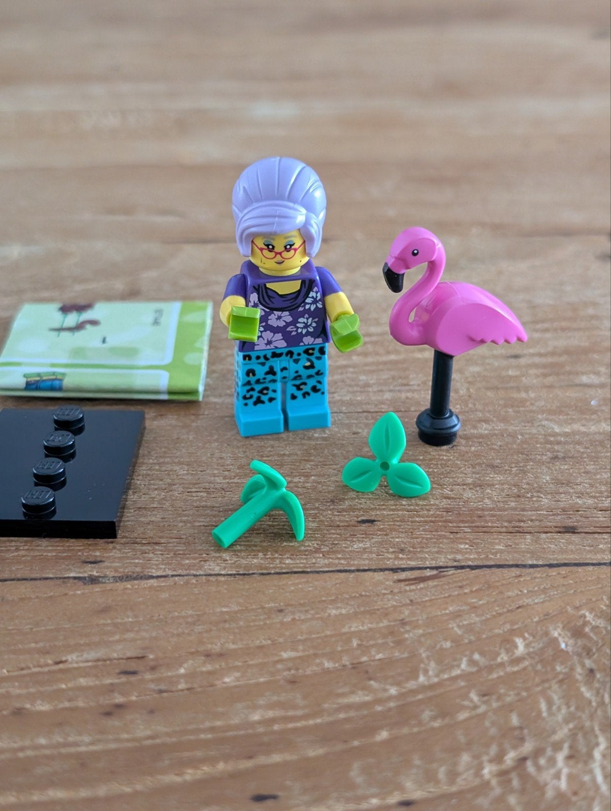 Lego Minifigures serie 19/ Gardener, Lego, Nieuw, Ophalen of Verzenden, Minifiguren serie