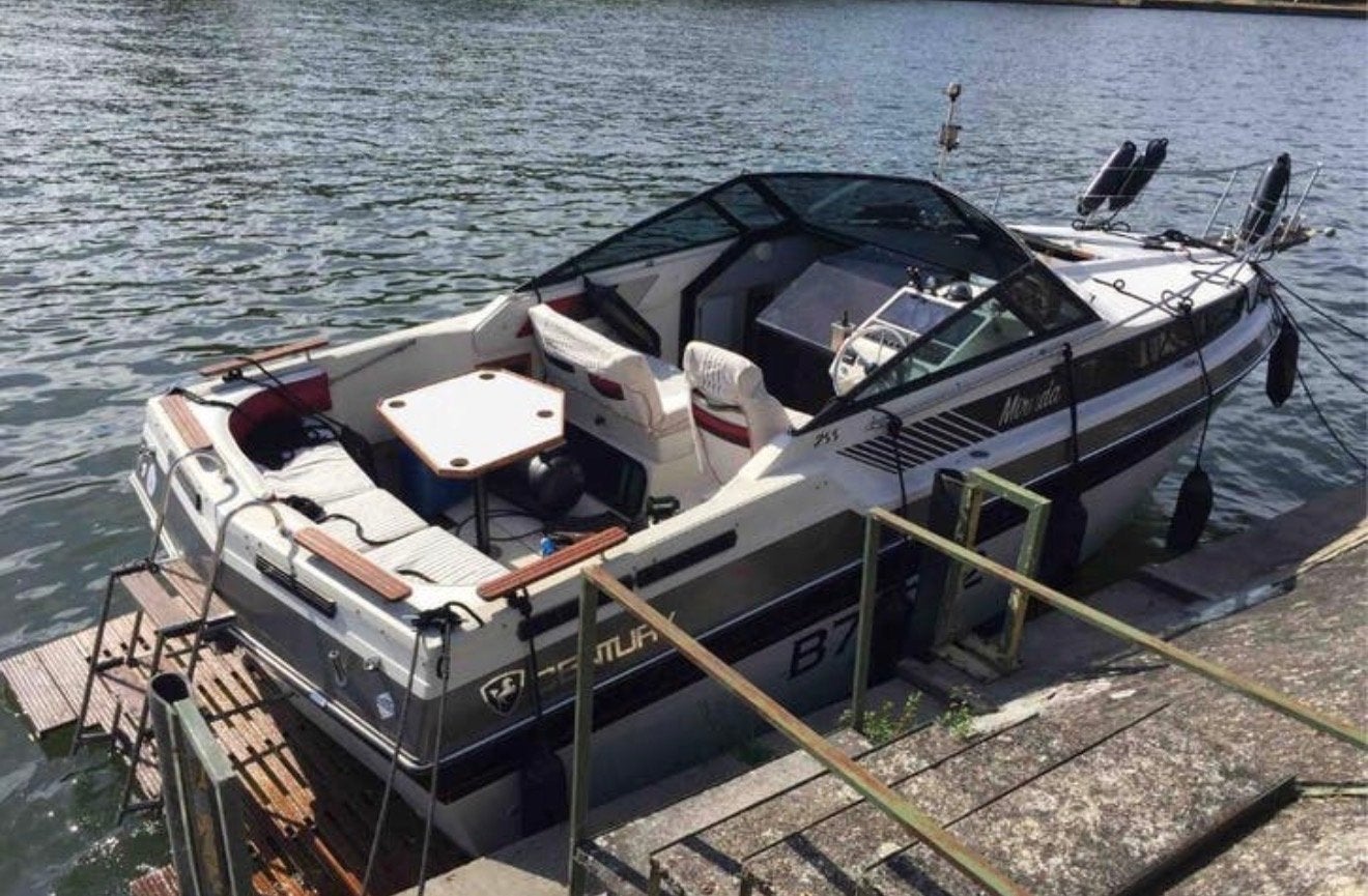 Plezierboot Century Mirada 255 op LPG, Watersport en Boten, Ophalen, Overige merken, Gebruikt, Binnenboordmotor