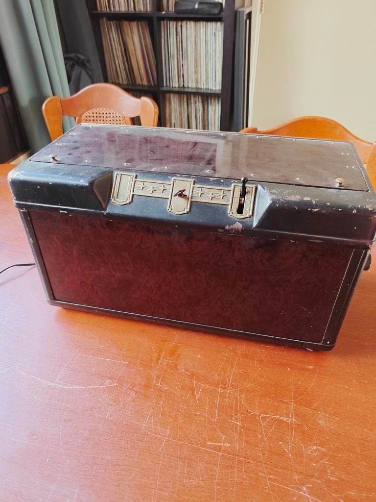 Oude philips radio, Ophalen, Walkman