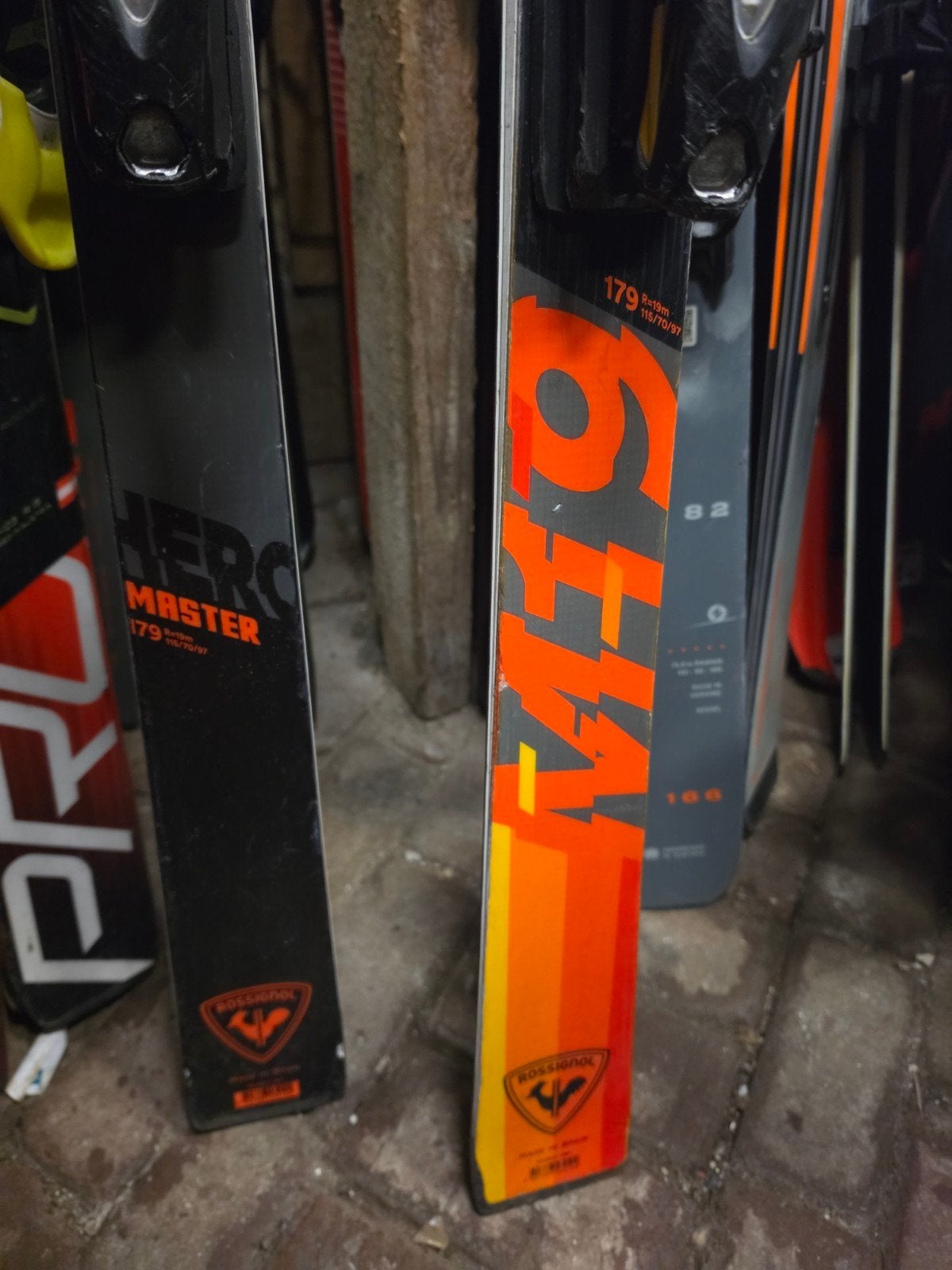 197cm ROSSIGNOL HERO MASTER R19 EXPERT SKI RACE PLATEN, Rossignol, Ophalen of Verzenden, Carve, Skiën