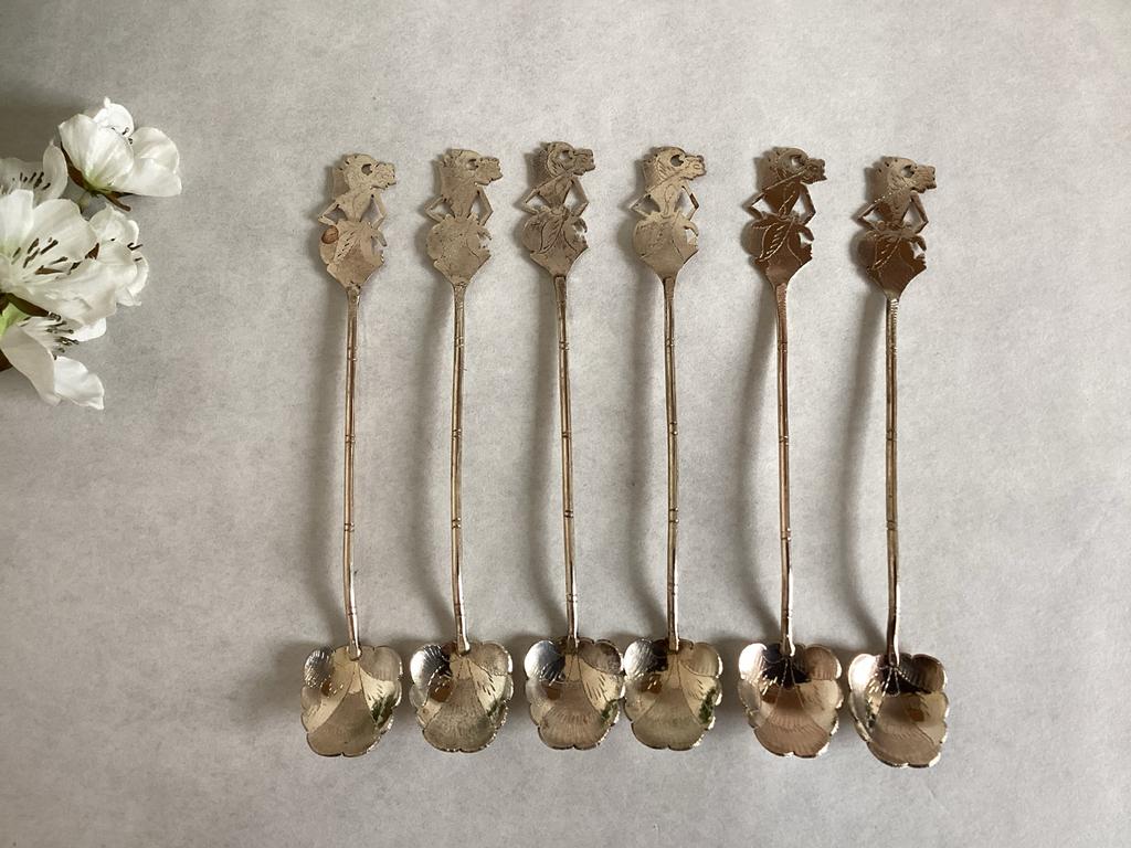 Set van 6 zilverkleurige theelepels met wajang poppen, Ophalen of Verzenden