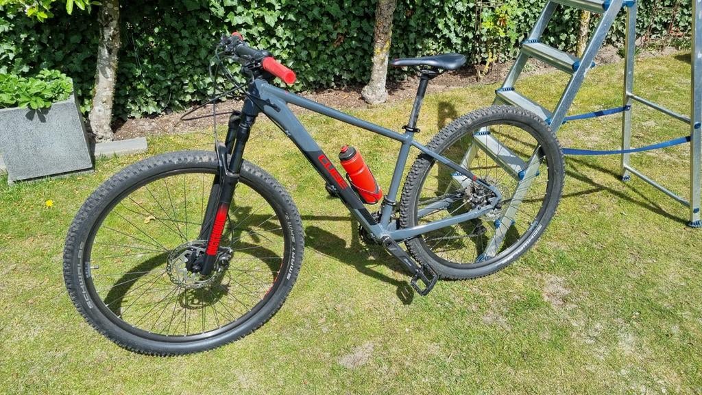 Cube Attention hardtail MTB maat M - Zo goed als nieuw, Fietsen en Brommers, Fietsen | Mountainbikes en ATB, Hardtail, Heren, Zo goed als nieuw