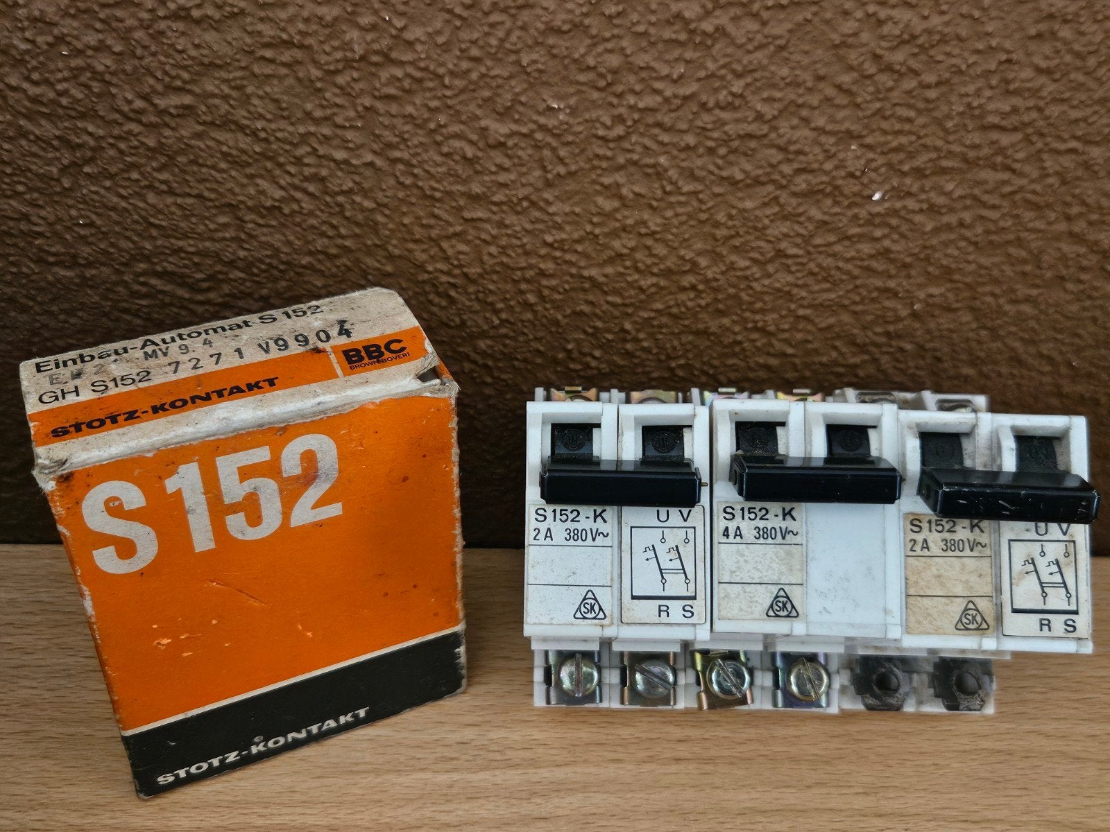 Stotz-Kontakt S152-K Installatieautomaten 2A en 4A 380V, Ophalen of Verzenden, Gebruikt, Overige merken, Installatieautomaat
