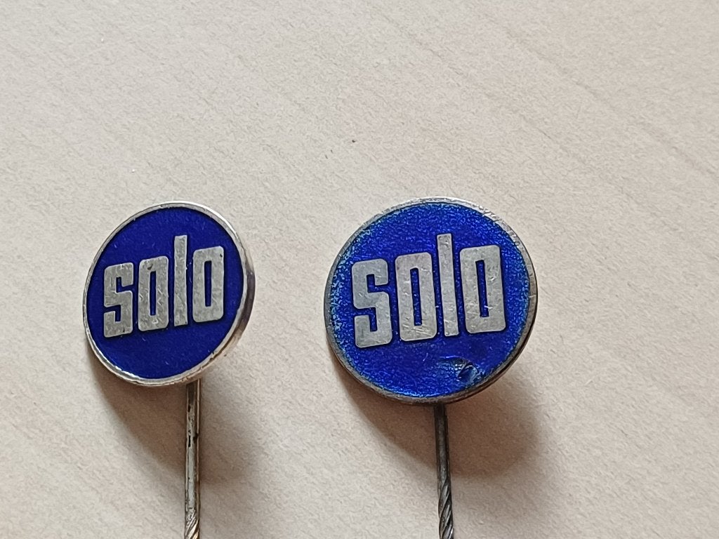 2x S O L O   spelde maille, Verzenden, Gebruikt, Merk, Speldje of Pin