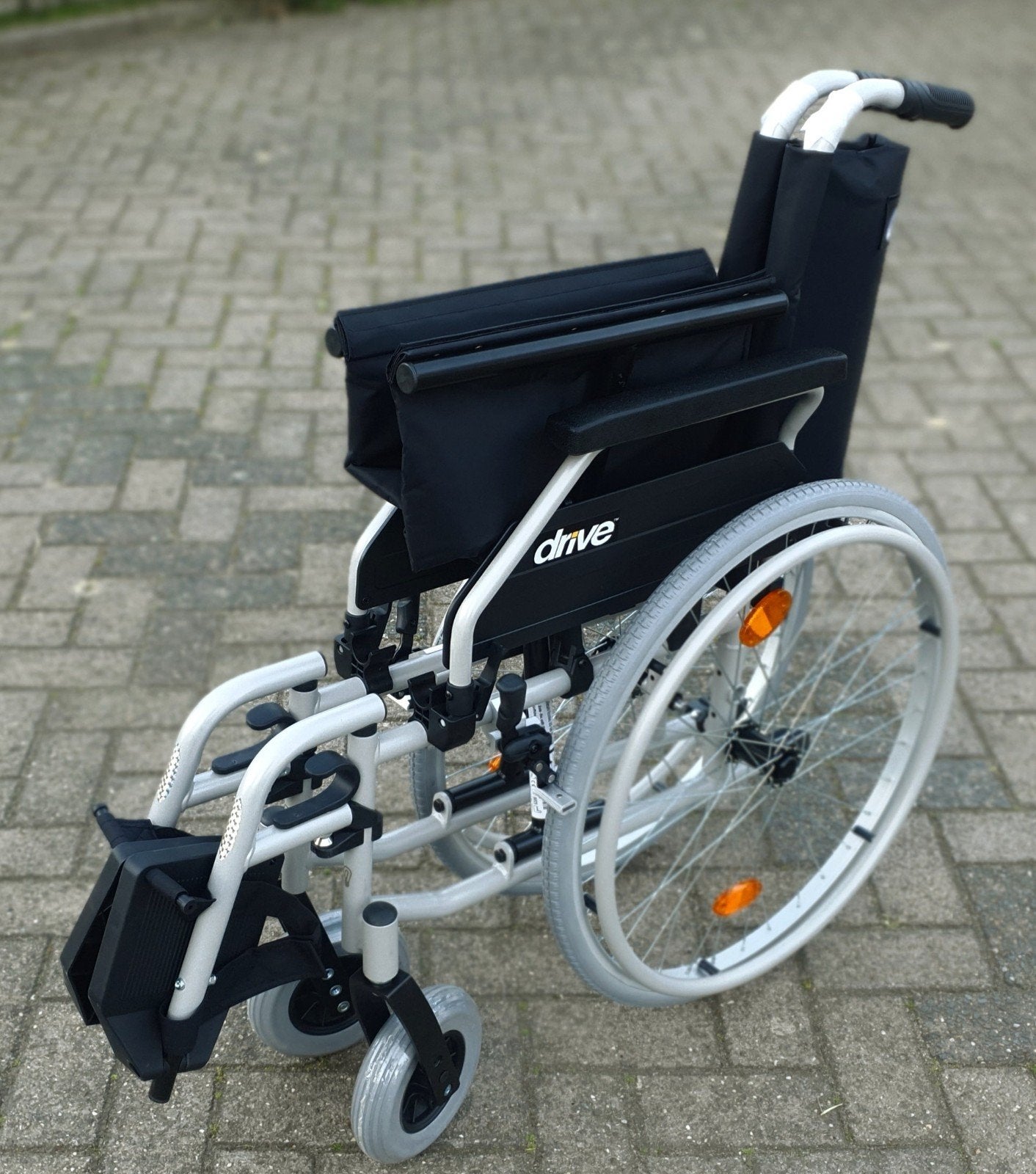 Lichtgewicht rolstoel inklapbaar merk Drive NIEUW, Diversen, Rolstoelen, Drive, Drive, Nieuw, Duwrolstoel