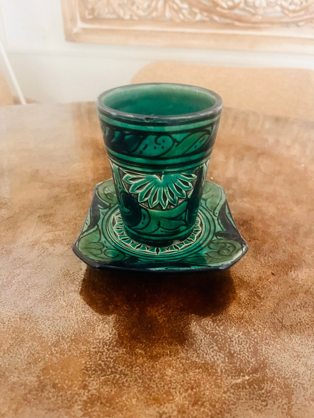 Groene Marokkaanse theekop met schotel, Antiek en Kunst, Antiek | Keramiek en Aardewerk, Ophalen