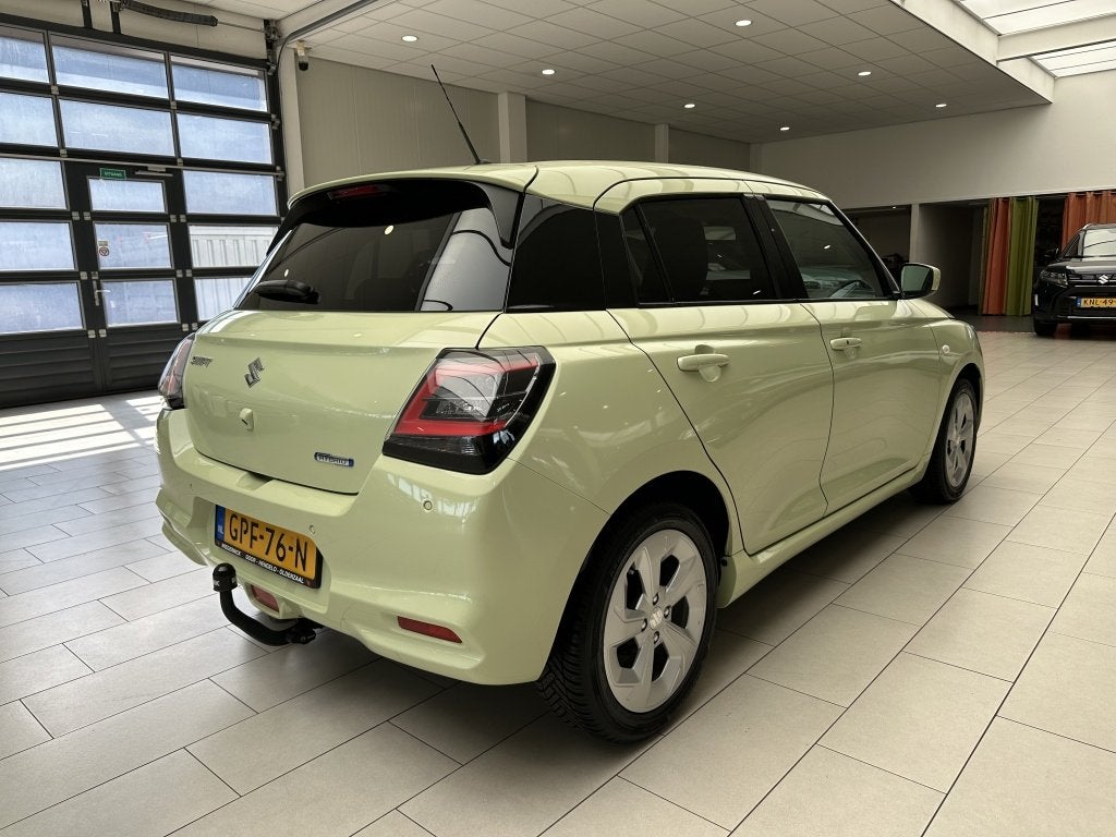 Suzuki Swift 1.2 Select SmartHybride [ TREKHAAK I ALL-SEASON, Auto's, 12 maanden, Stof, Gebruikt, Swift