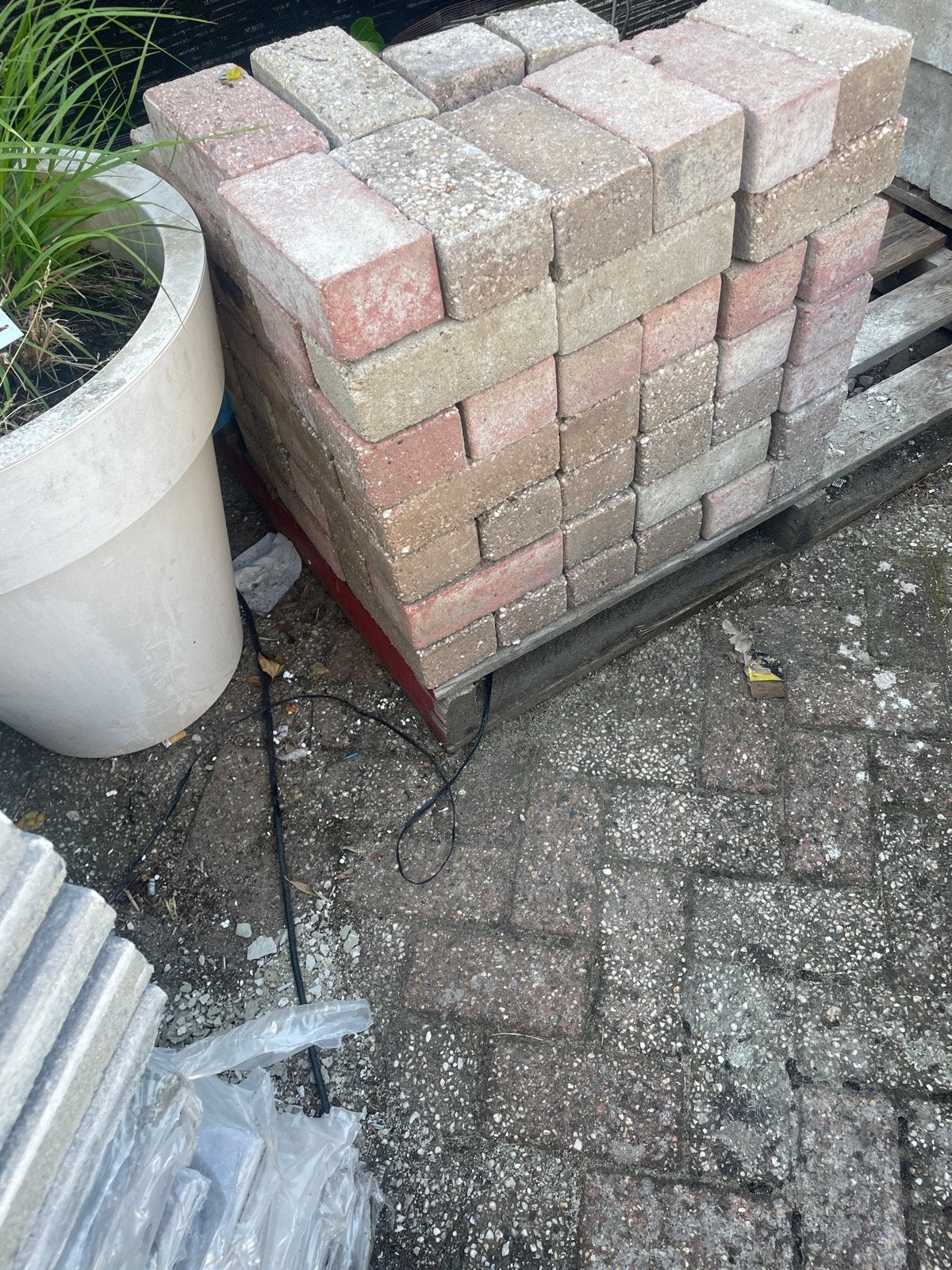 75 gratis klinkers af te halen, Tuin en Terras, Tegels en Klinkers, Gebruikt, Klinkers, Ophalen of Verzenden, Minder dan 5 m²