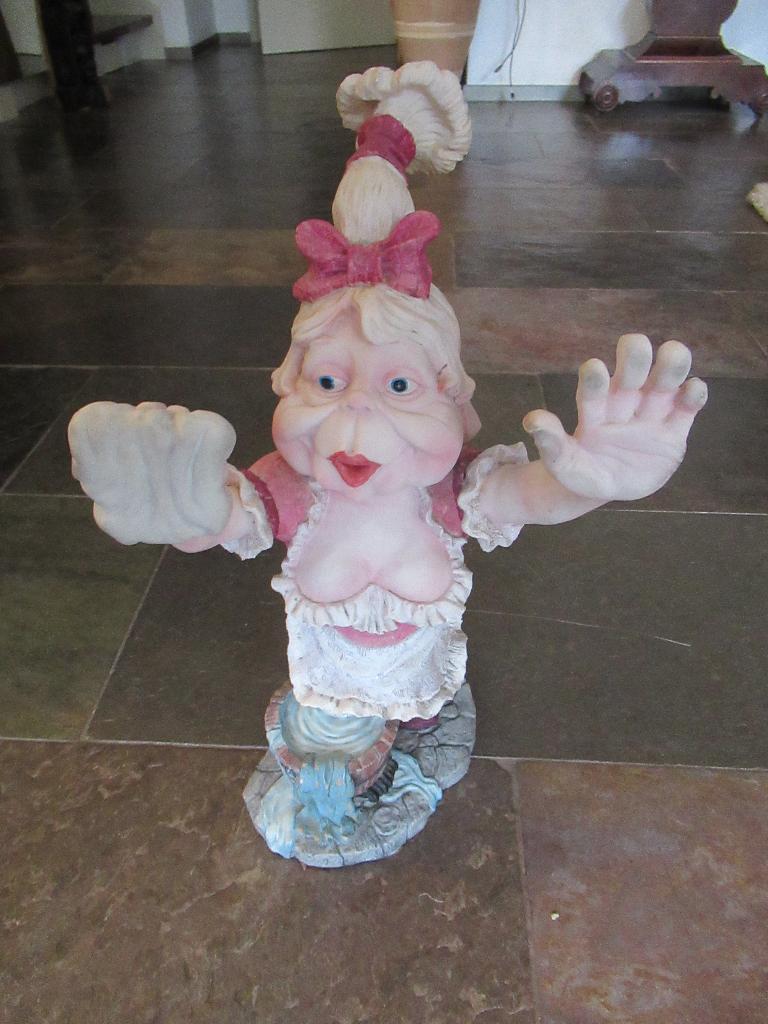 VROUWTJES LAAF Onbeschadigd hoog 43 cm Efteling Ramenlapster, Ophalen of Verzenden, Zo goed als nieuw, Beeldje of Poppetje