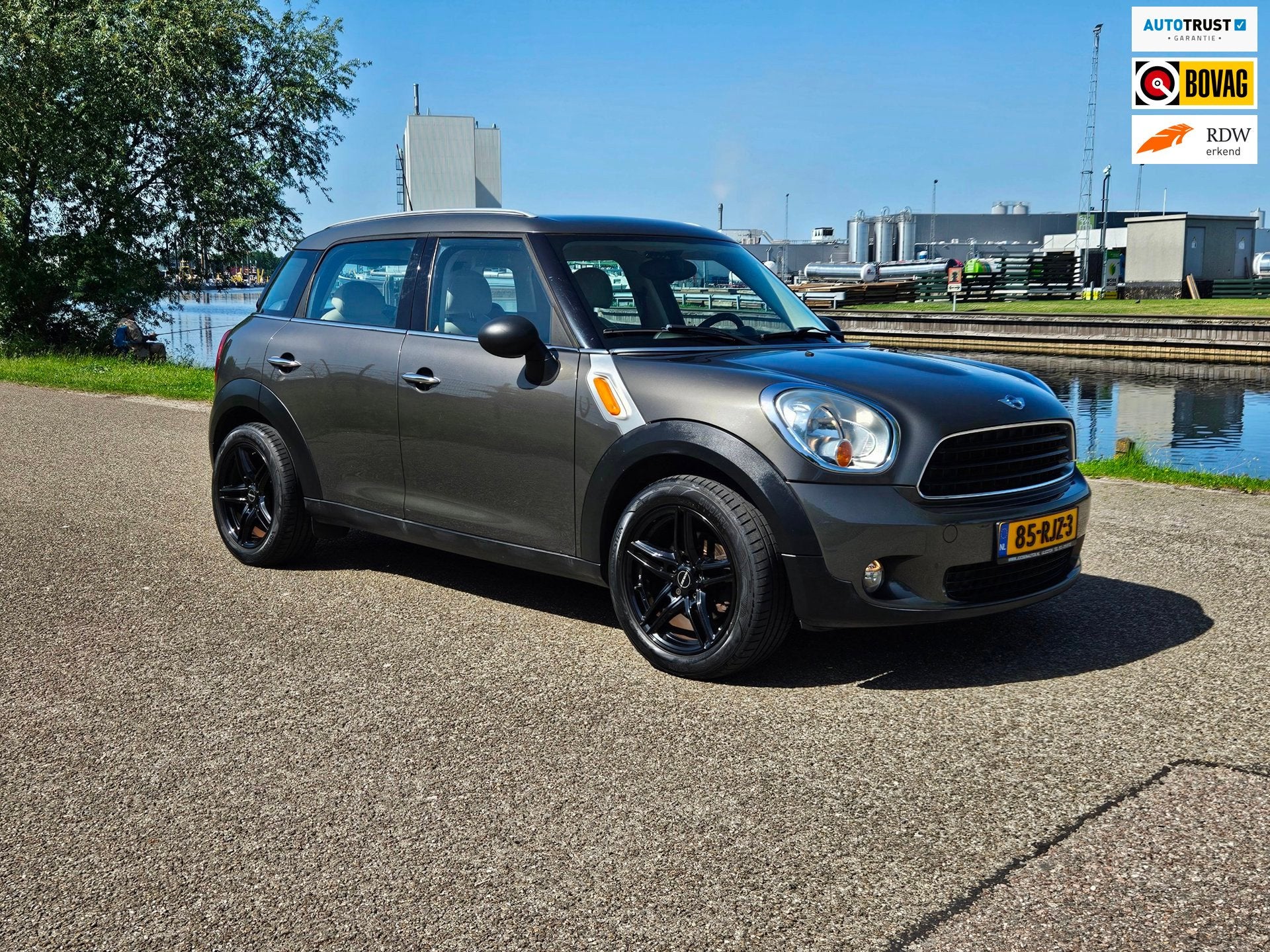 Mini Mini Countryman 1.6 One Pepper Airco * Verse onderhouds, Auto's, Voorwielaandrijving, Euro 5, Gebruikt, Leder en Stof