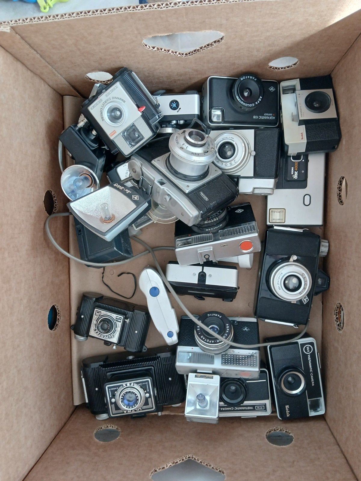 Vintage camera's en accessoires - 55 stuks gfa Isola, Kodak, Ophalen of Verzenden
