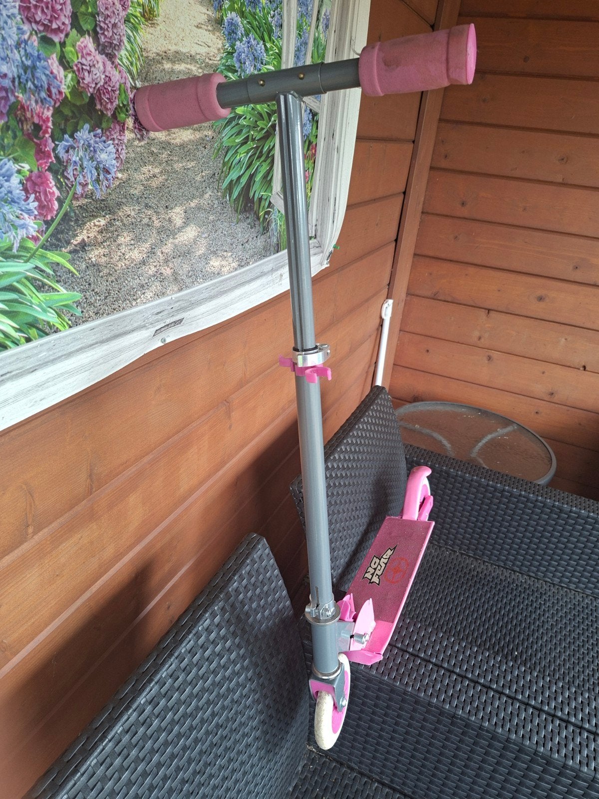 Roze step voor kinderen - Gebruikt maar in goede staat, Fietsen en Brommers, Ophalen of Verzenden, Gebruikt, Gewone step, No Fear